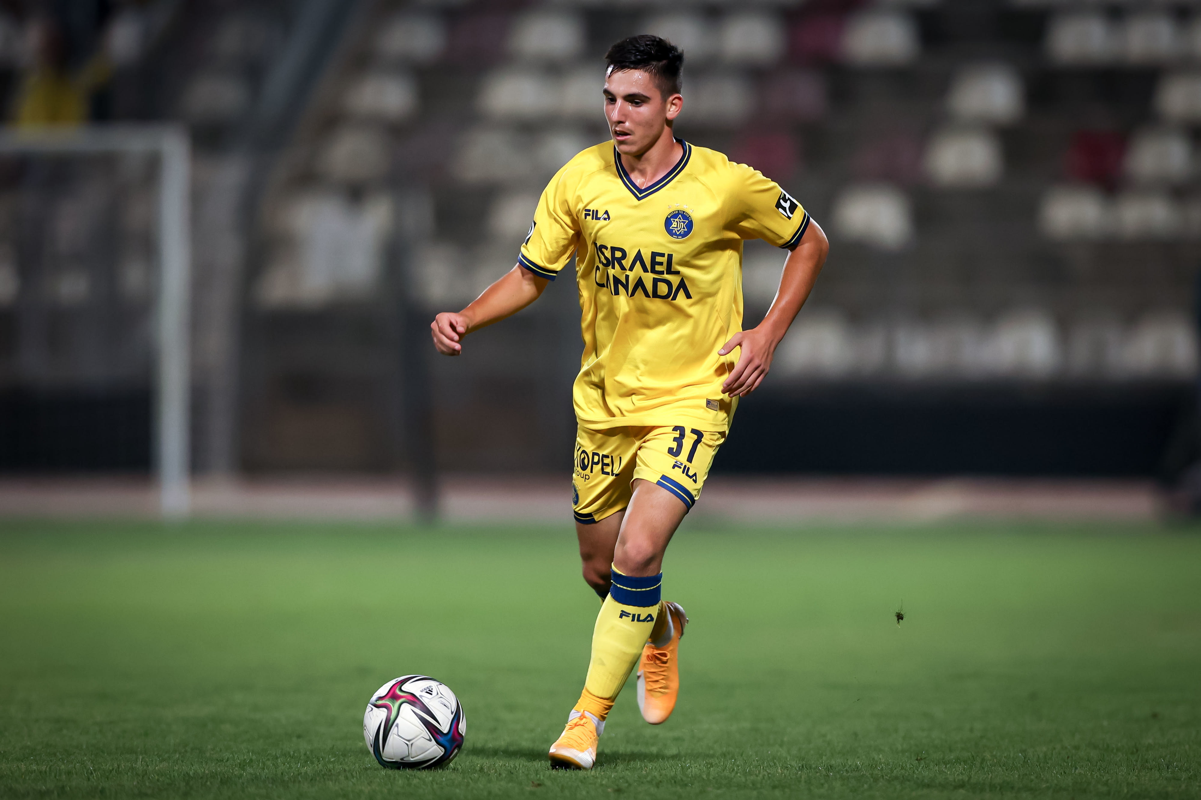 אוסקר גלוך שחקן מכבי תל אביב