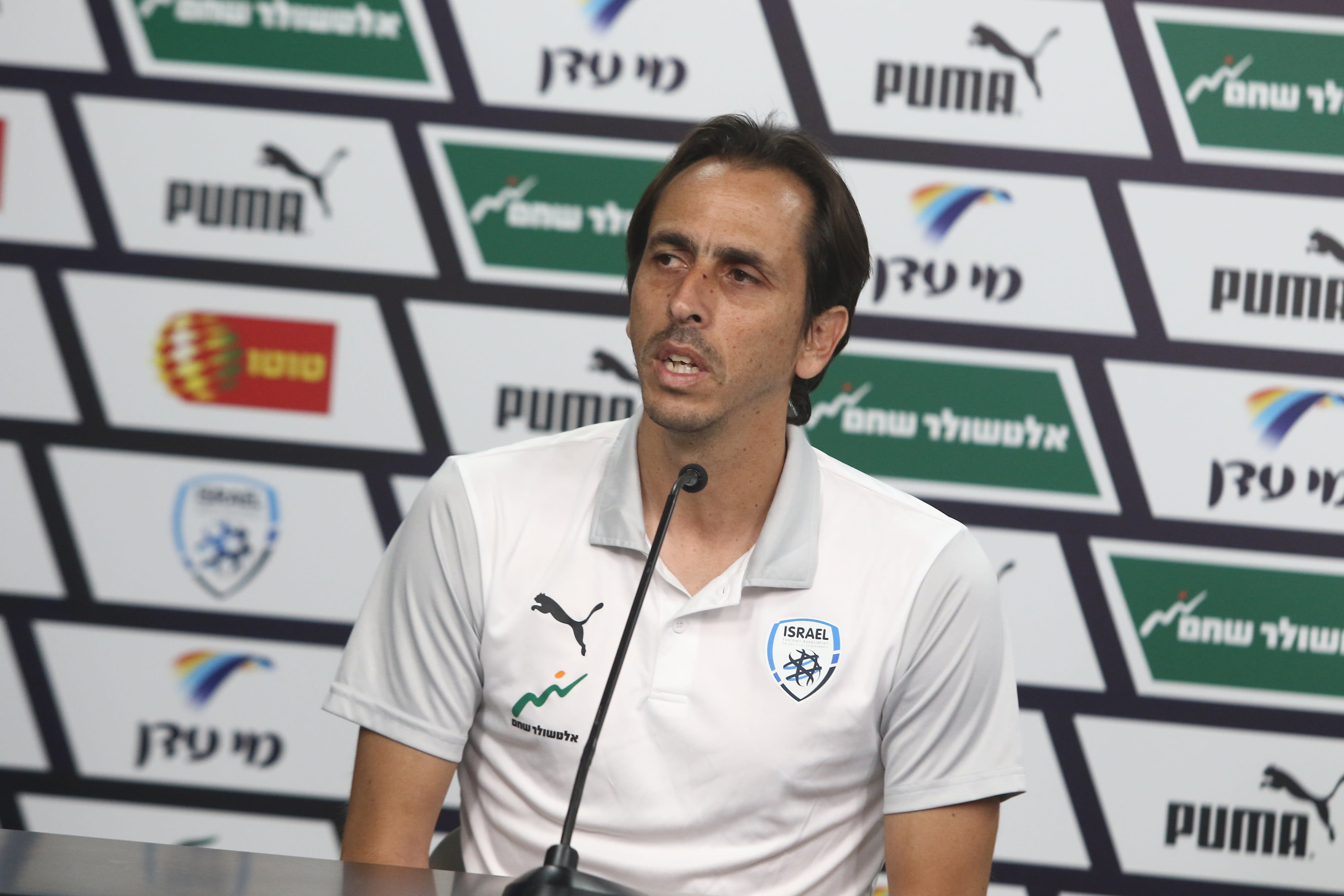 יוסי בניון, המנהל המקצועי של נבחרת ישראל