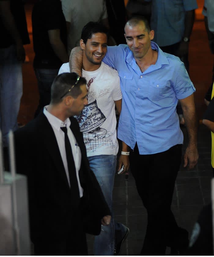 חלוץ מכבי תל אביב, ברק יצחקי, לצד יו"ר בית"ר ירושלים, איציק קורנפיין