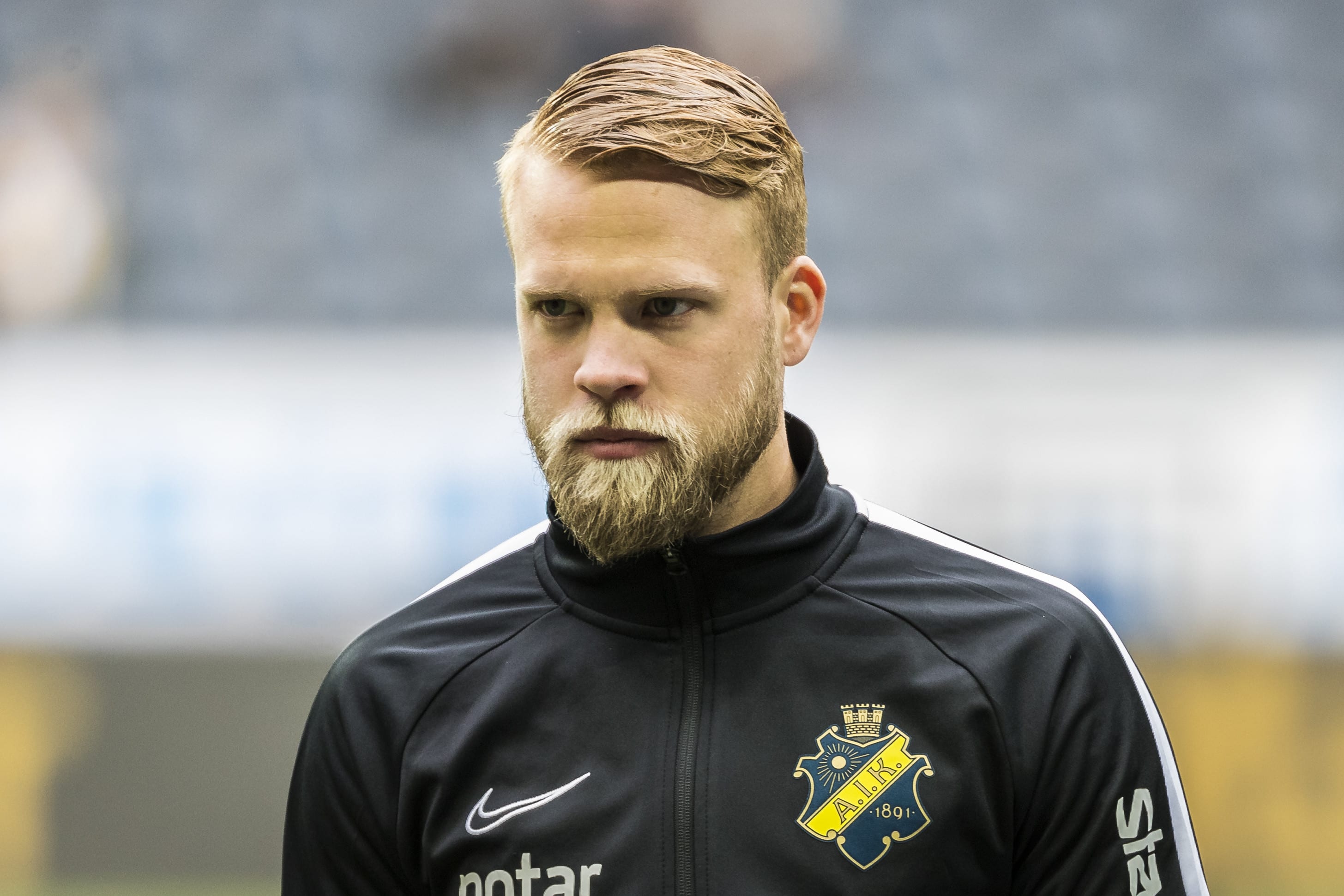 דניאל סונדגרן במדי א.י.ק שטוקהולם