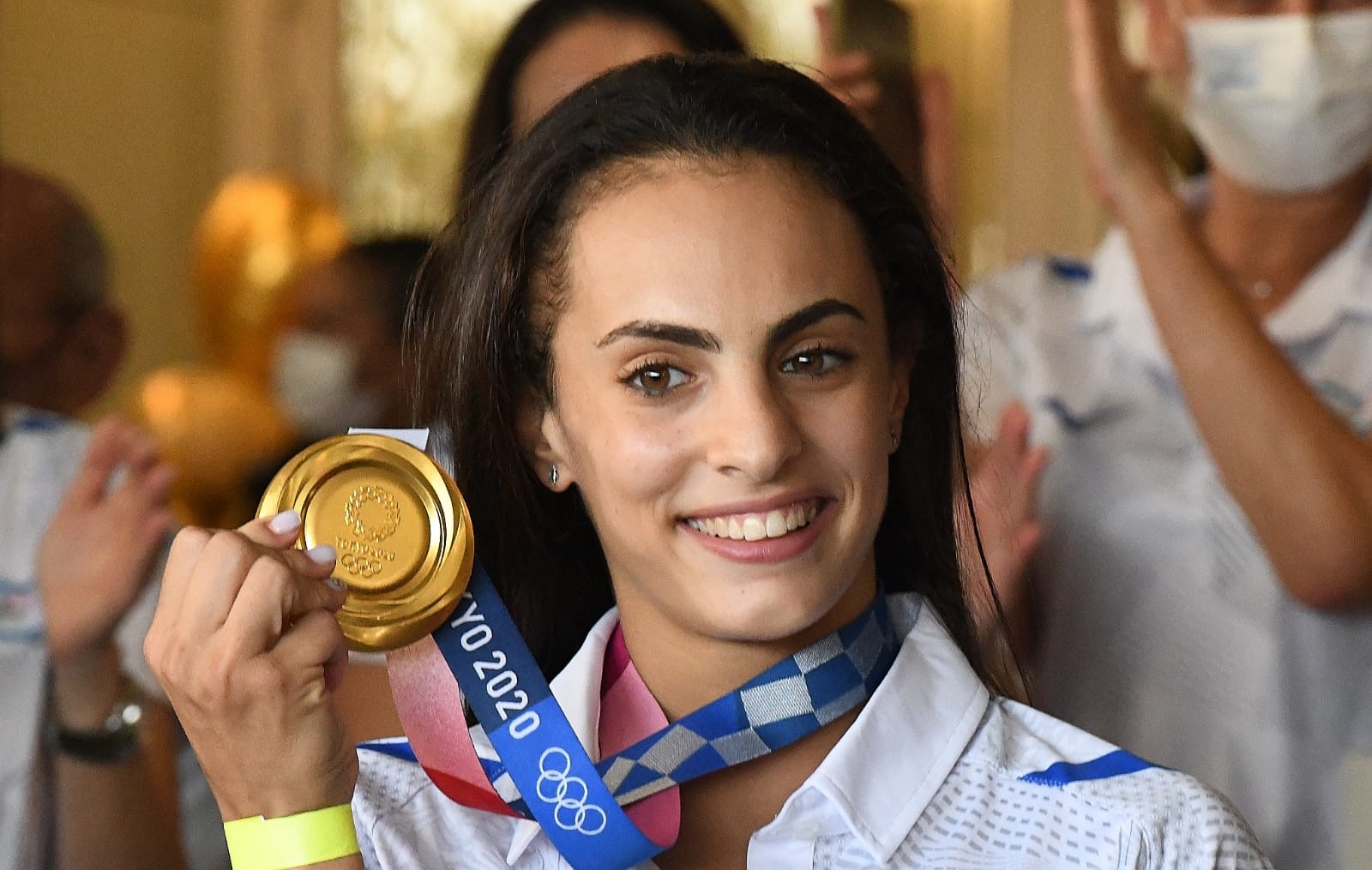 קבלת הפנים של לינוי אשרם בנתב"ג אחרי החזרה מטוקיו