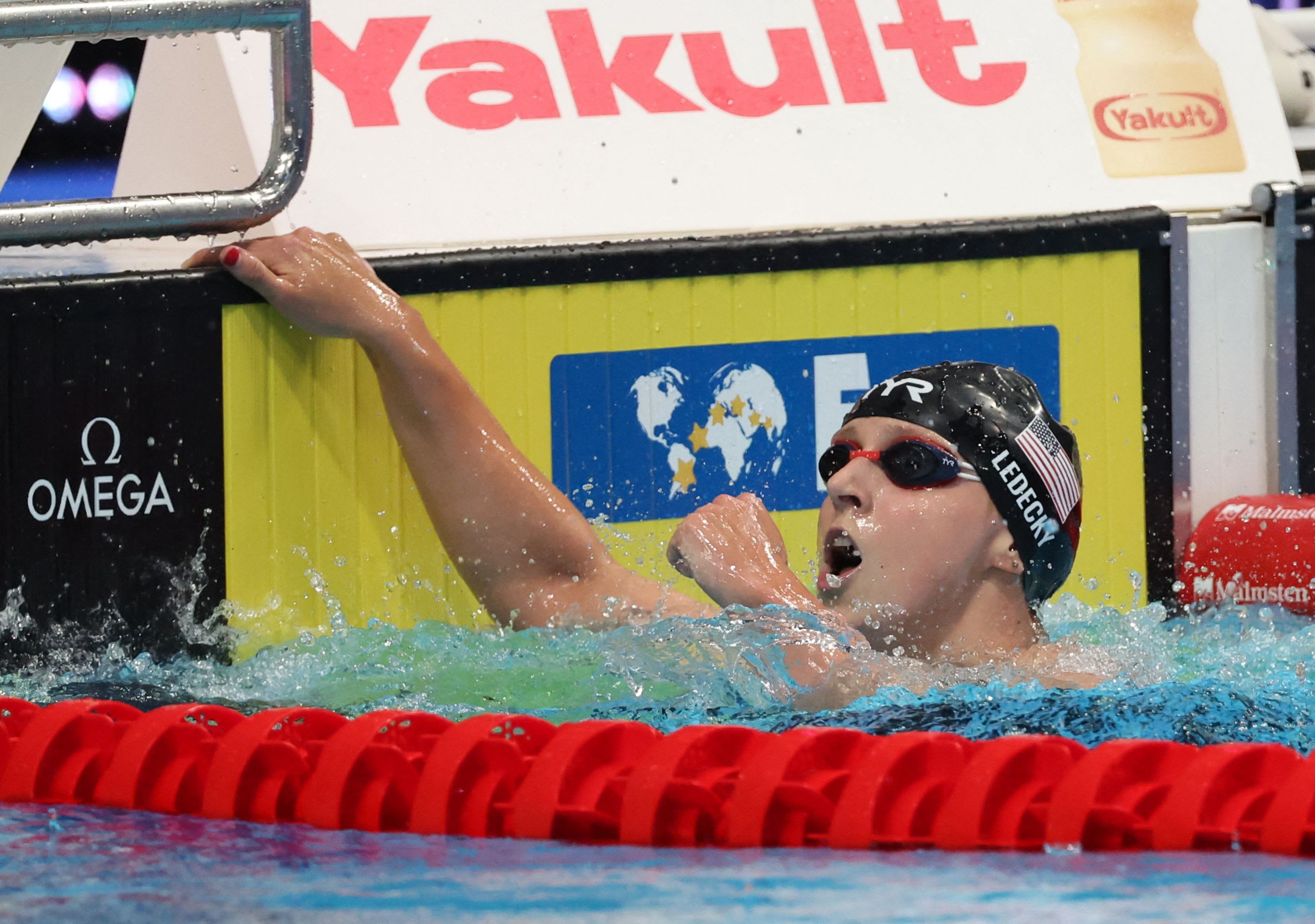 קייטי לדקי שחיינית אמריקנית