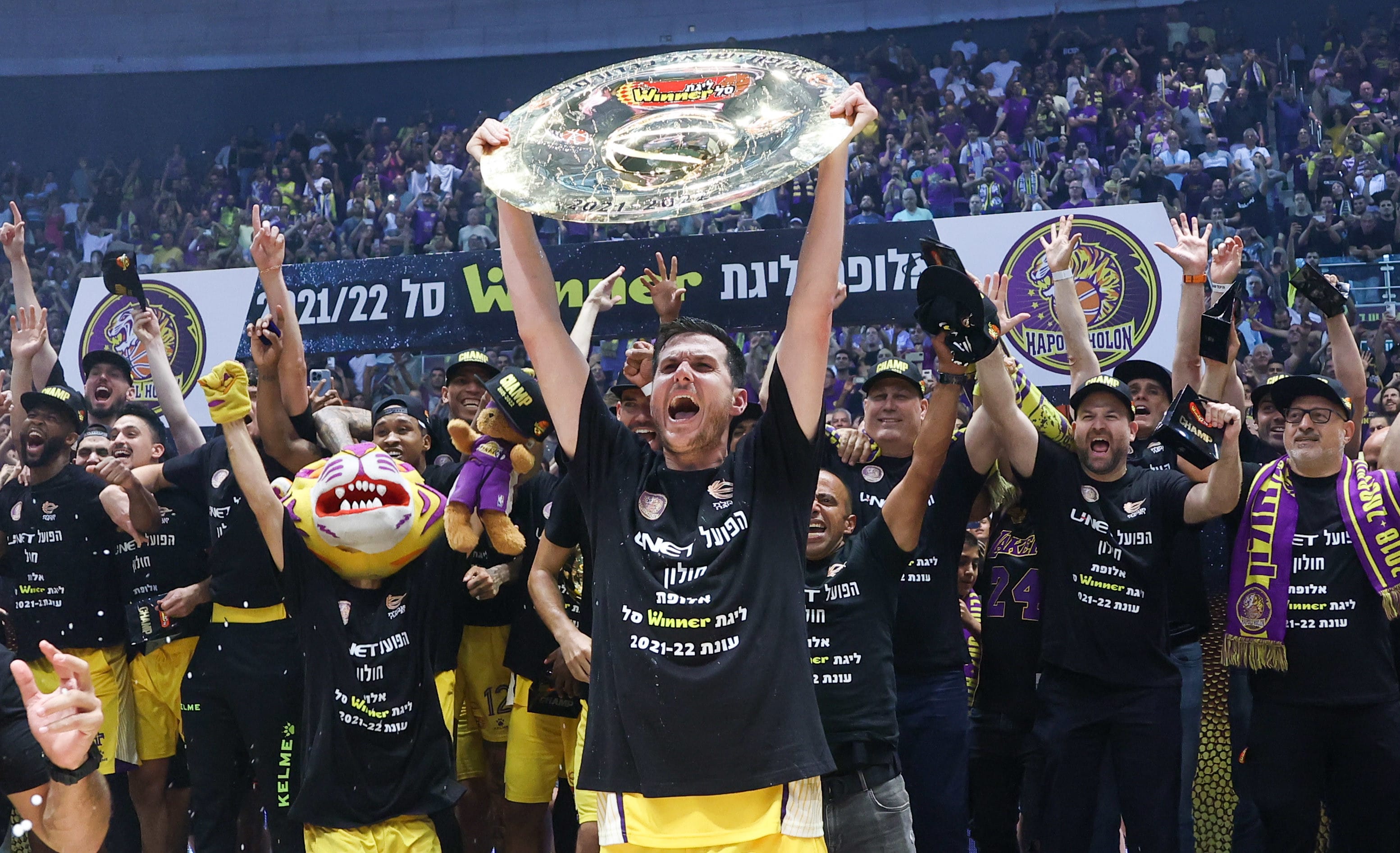 גיא פניני שחקן הפועל חולון