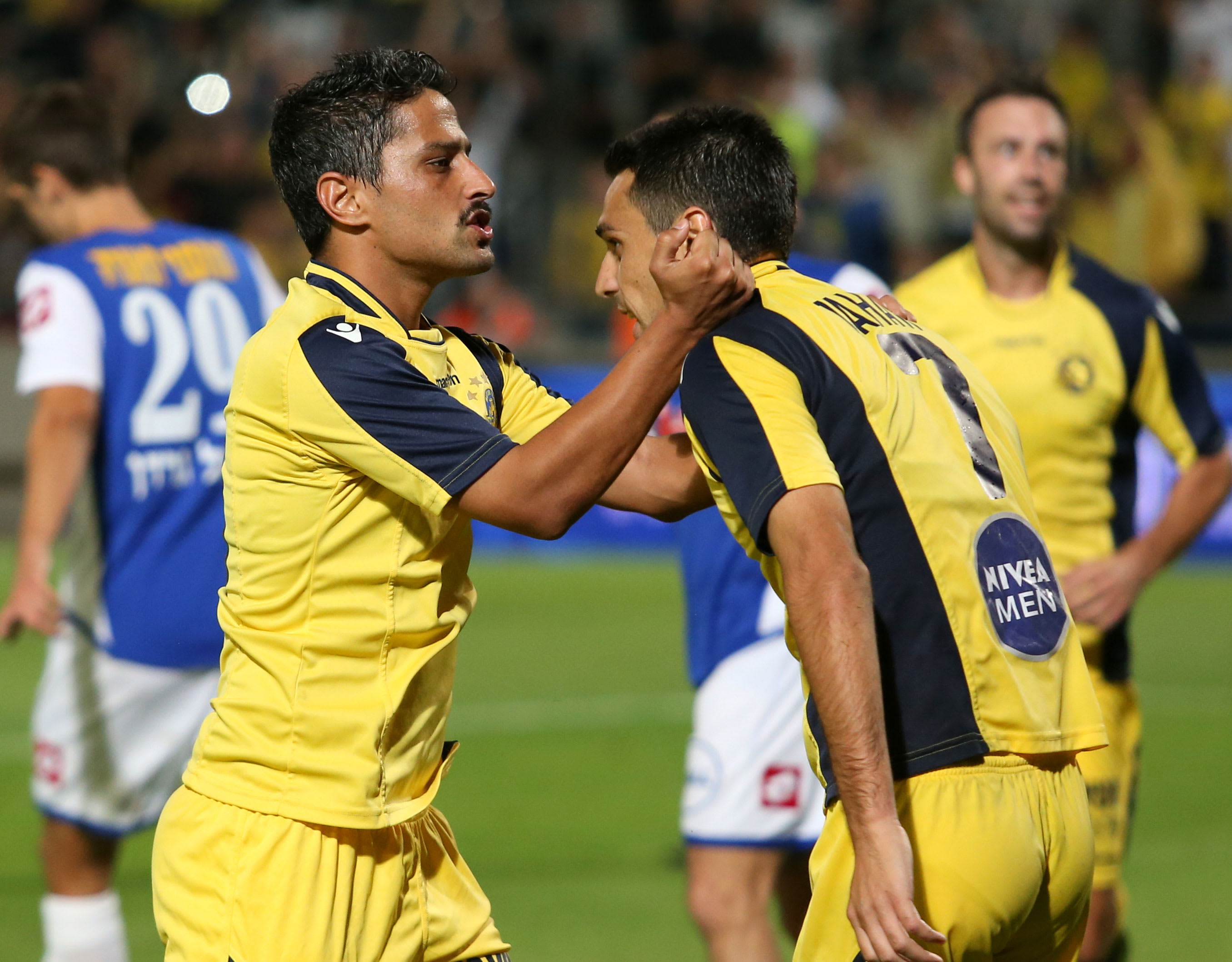 ברק יצחקי ערן זהבי מכבי תל אביב חוגגים