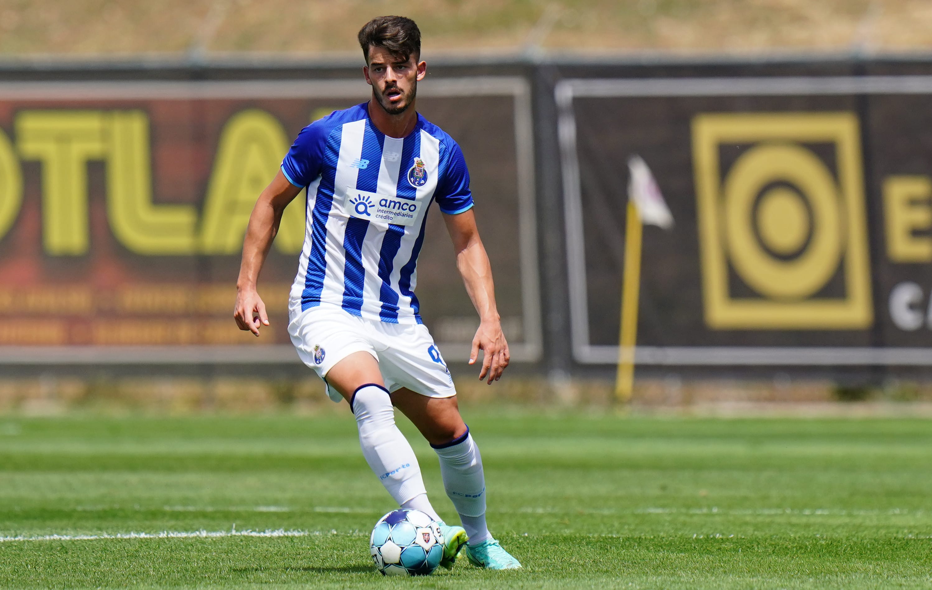 זה פדרו, שחקן פורטו ב'