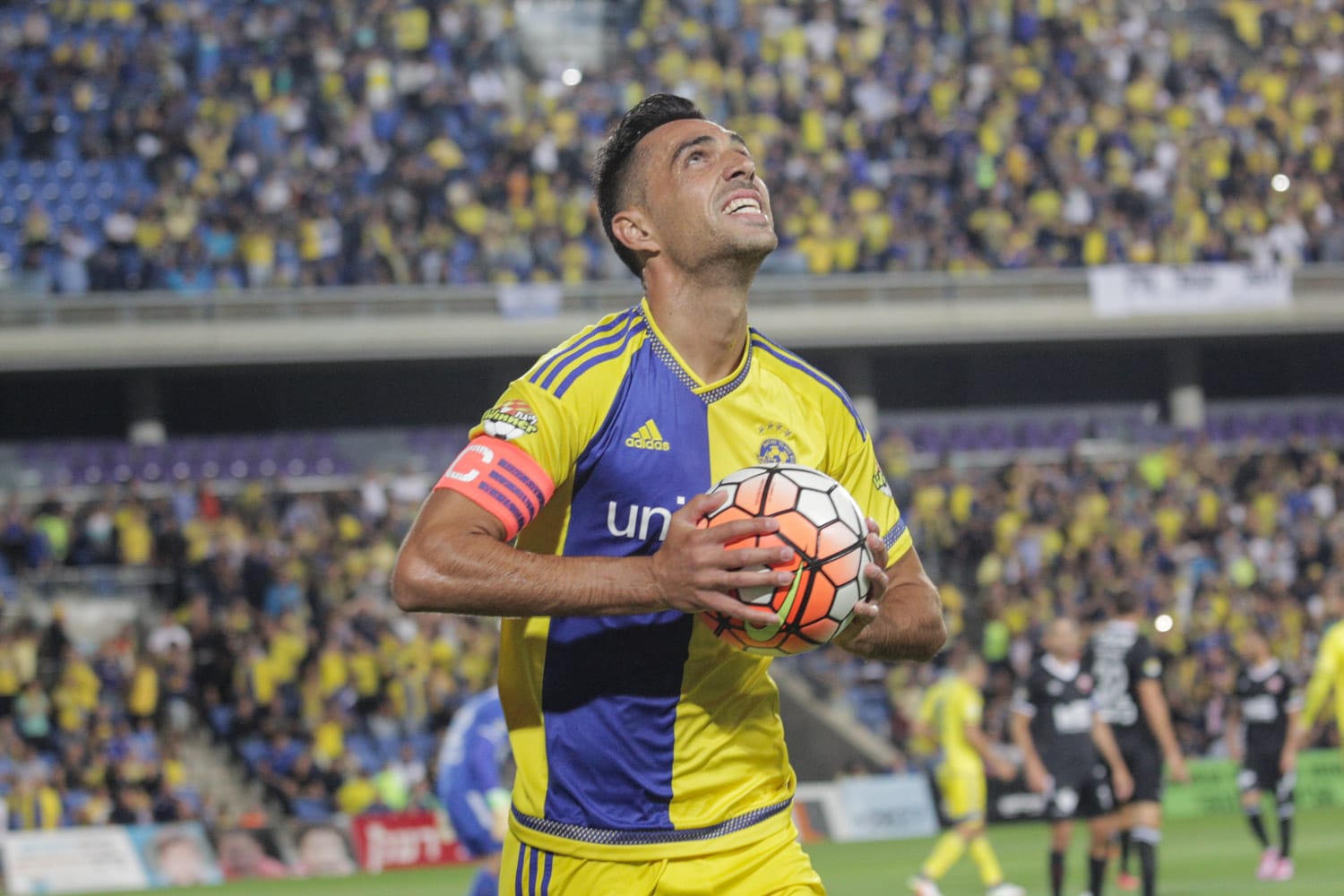 שחקן מכבי תל אביב ערן זהבי