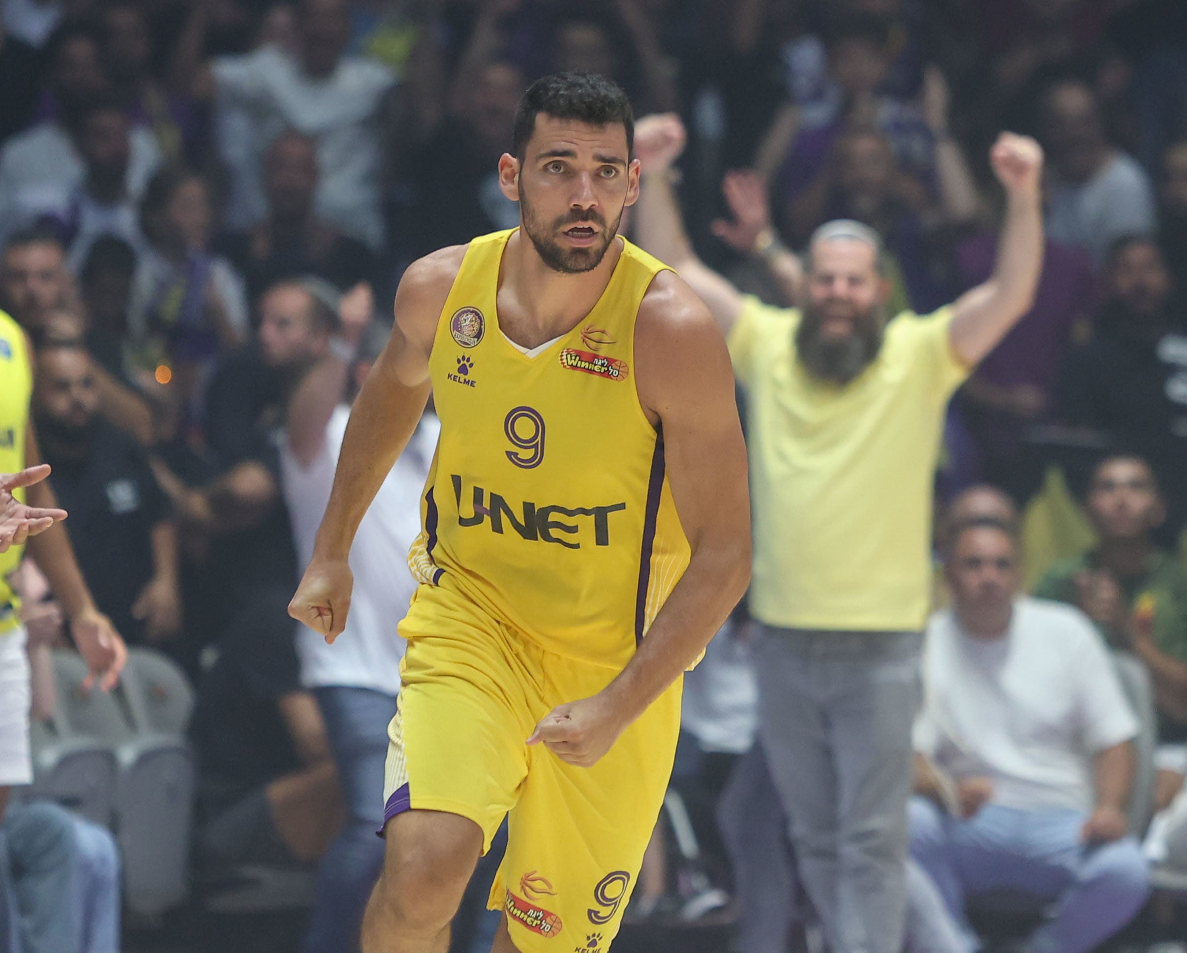 רפי מנקו שחקן הפועל חולון