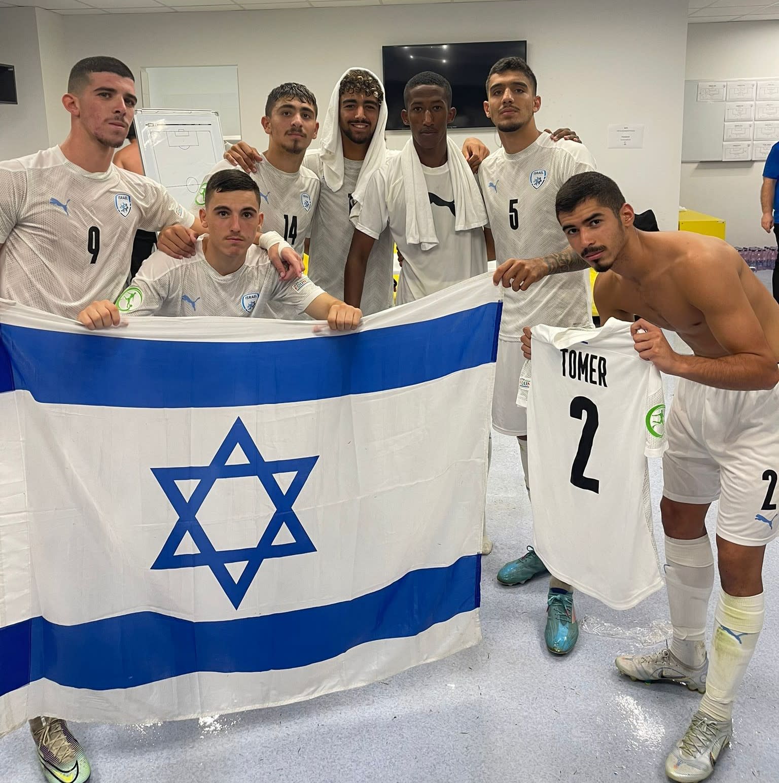 שחקני קבוצת הנוער של מכבי תל אביב שעלו לגמר היורו עם נבחרת ישראל