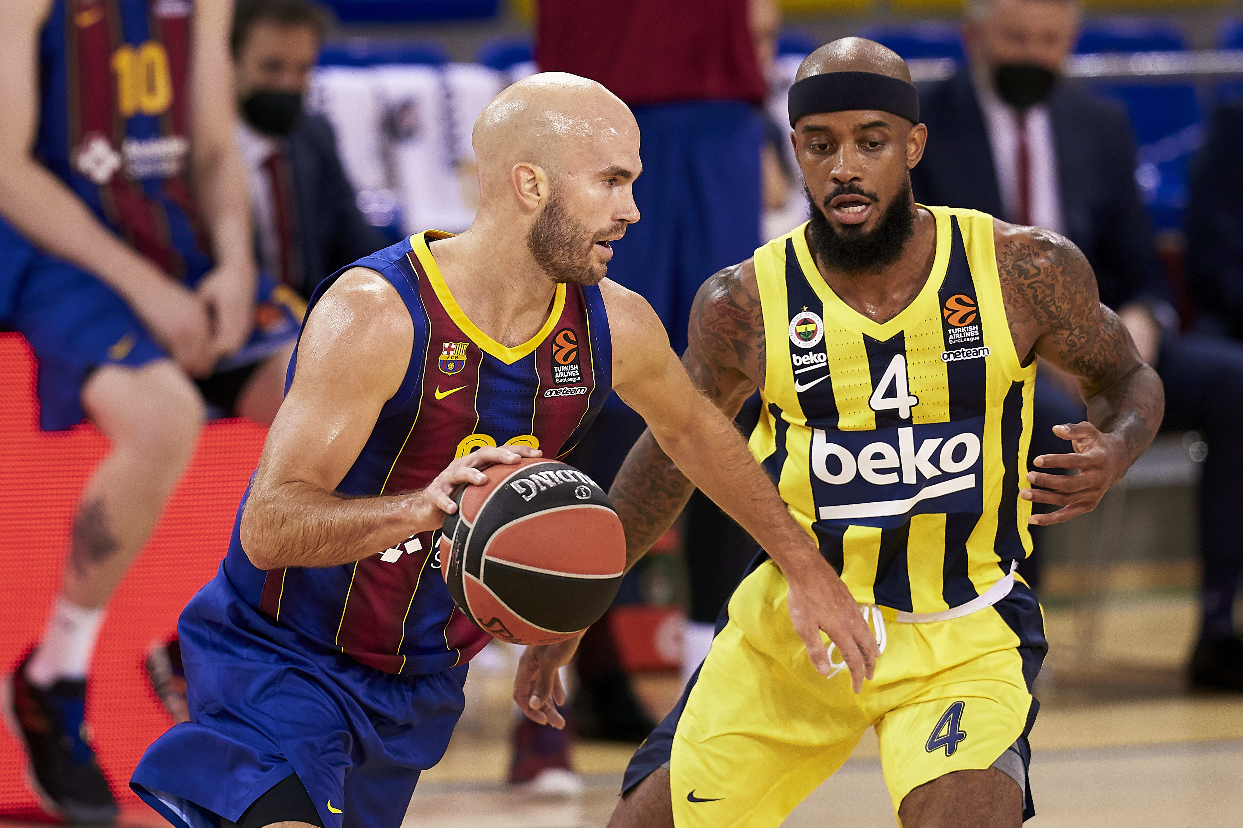 ניק קלאתיס, ברצלונה, מול לורנזו בראון, פנרבחצ'ה