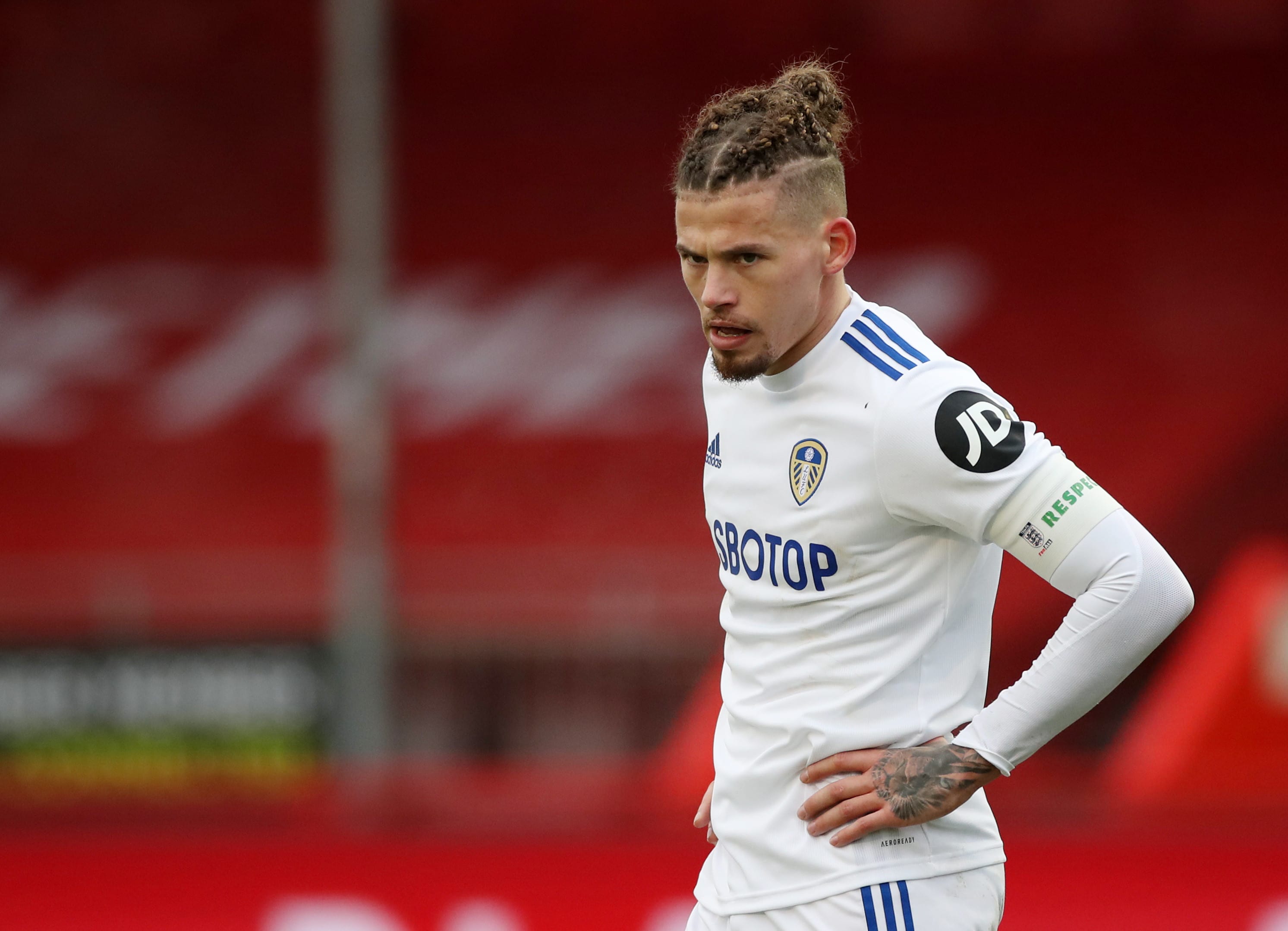 קלווין פיליפס שחקן לידס