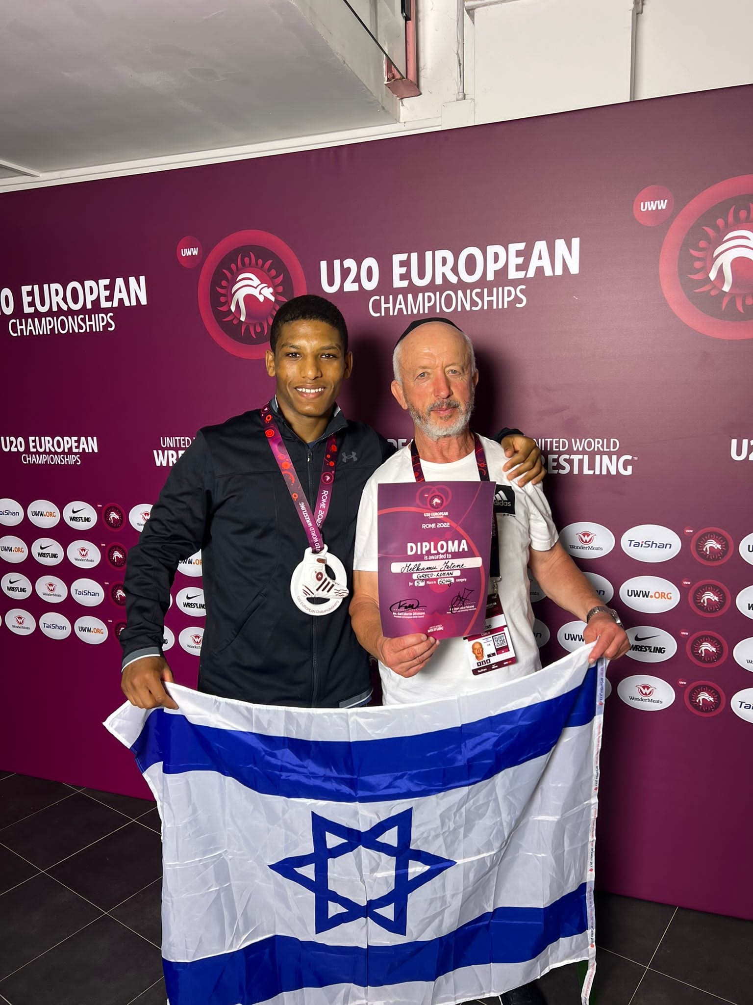 המתאבק הישראלי פטנה יצחק מלקאמו