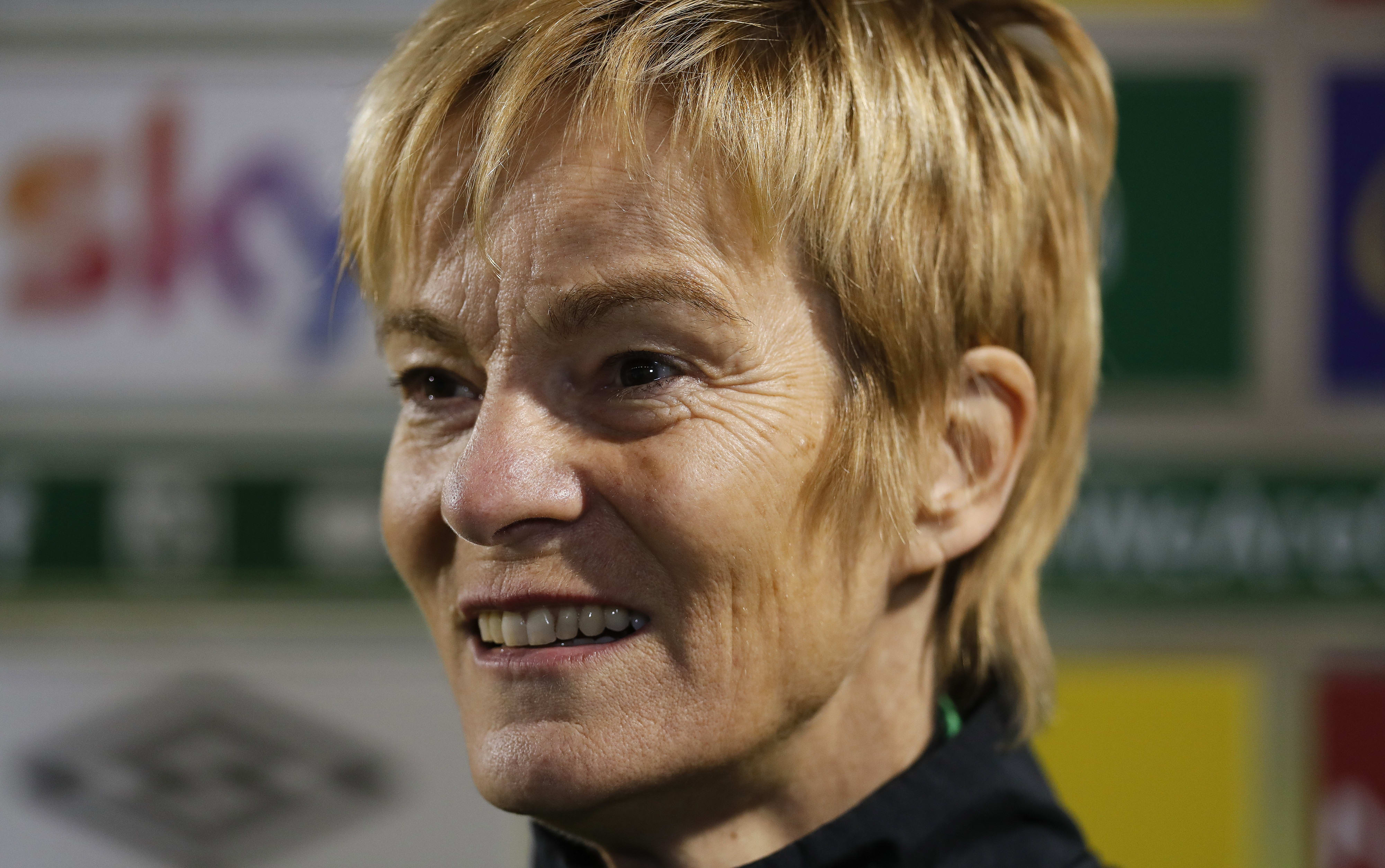 מאמן נבחרת הנשים של אירלנד, ורה פאו