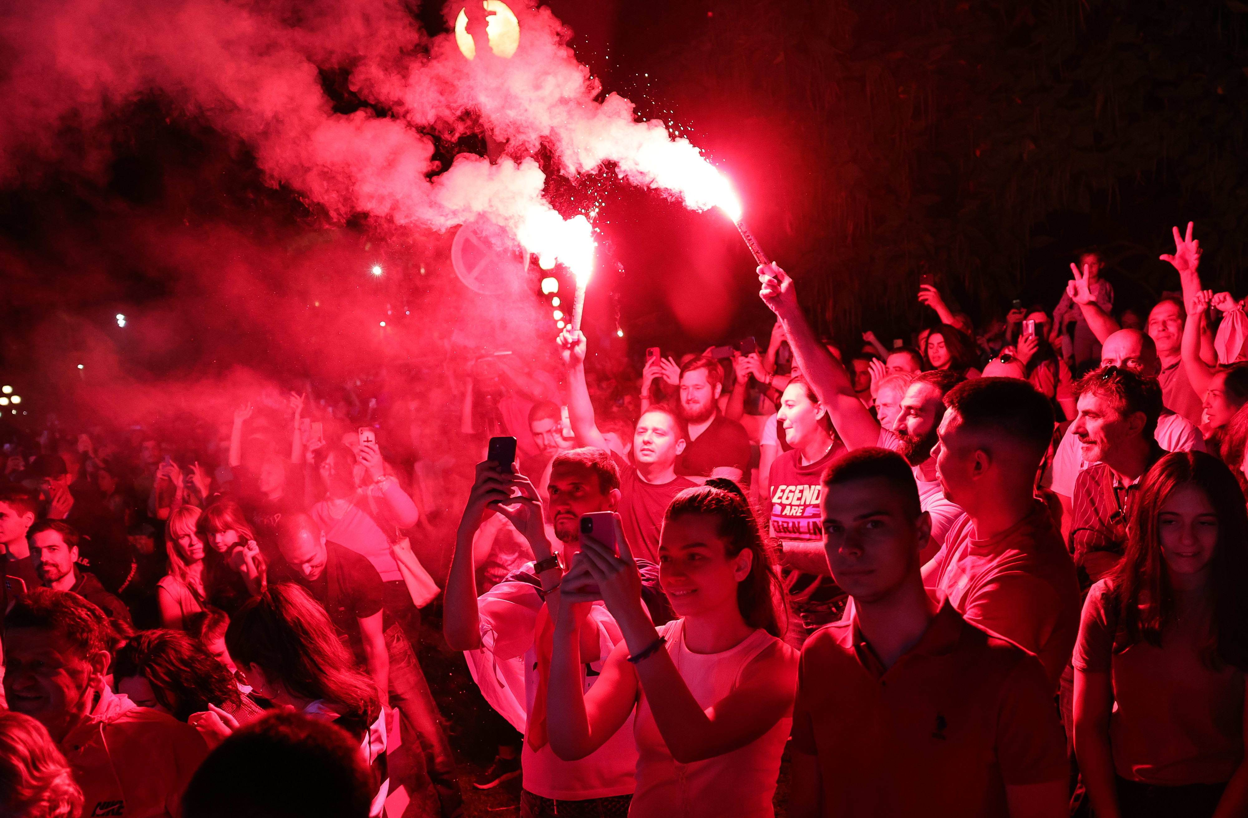 מעריצים של נובאק דג'וקוביץ' בבלגרד