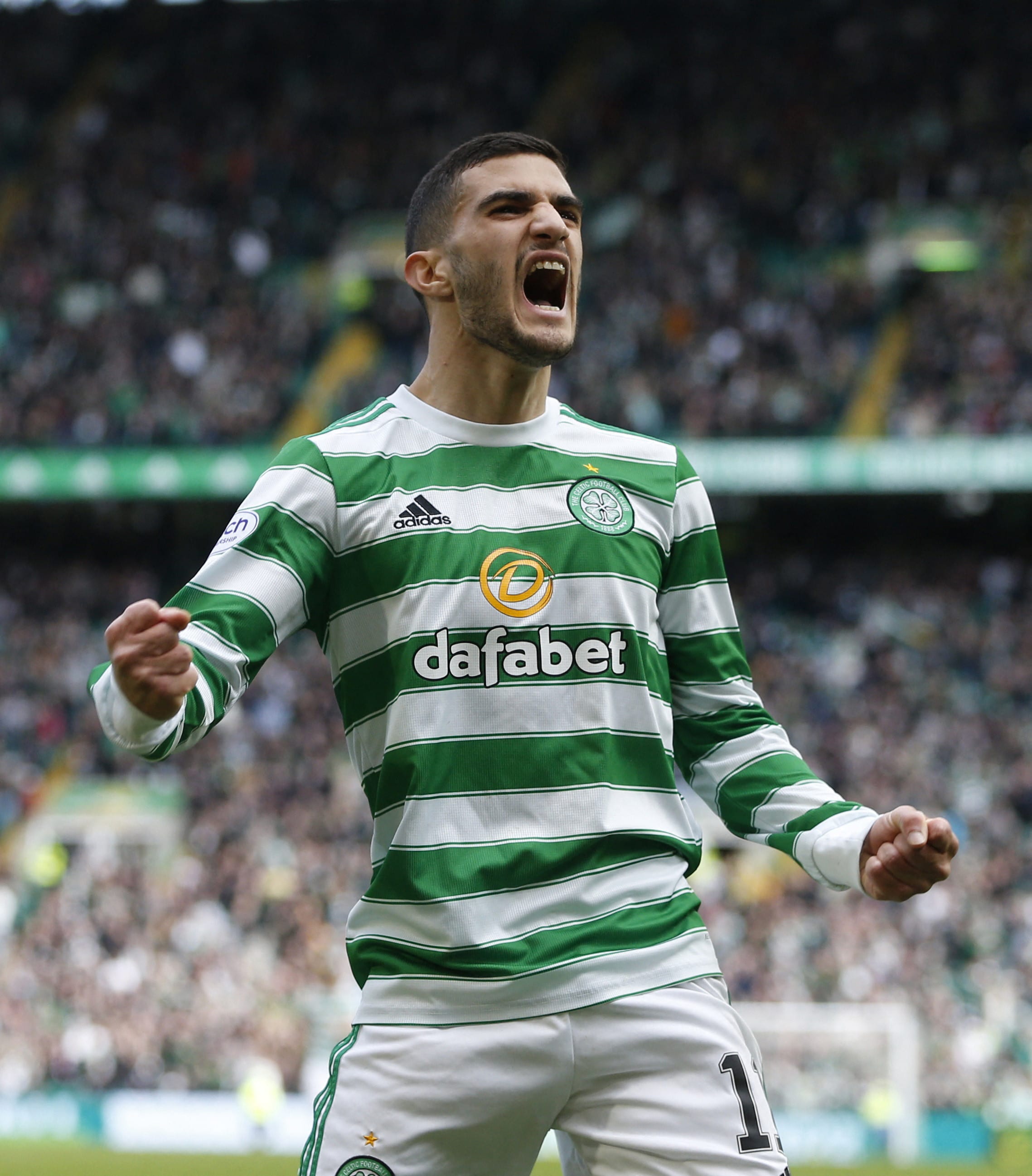 ליאל עבדה שחקן סלטיק חוגג שער