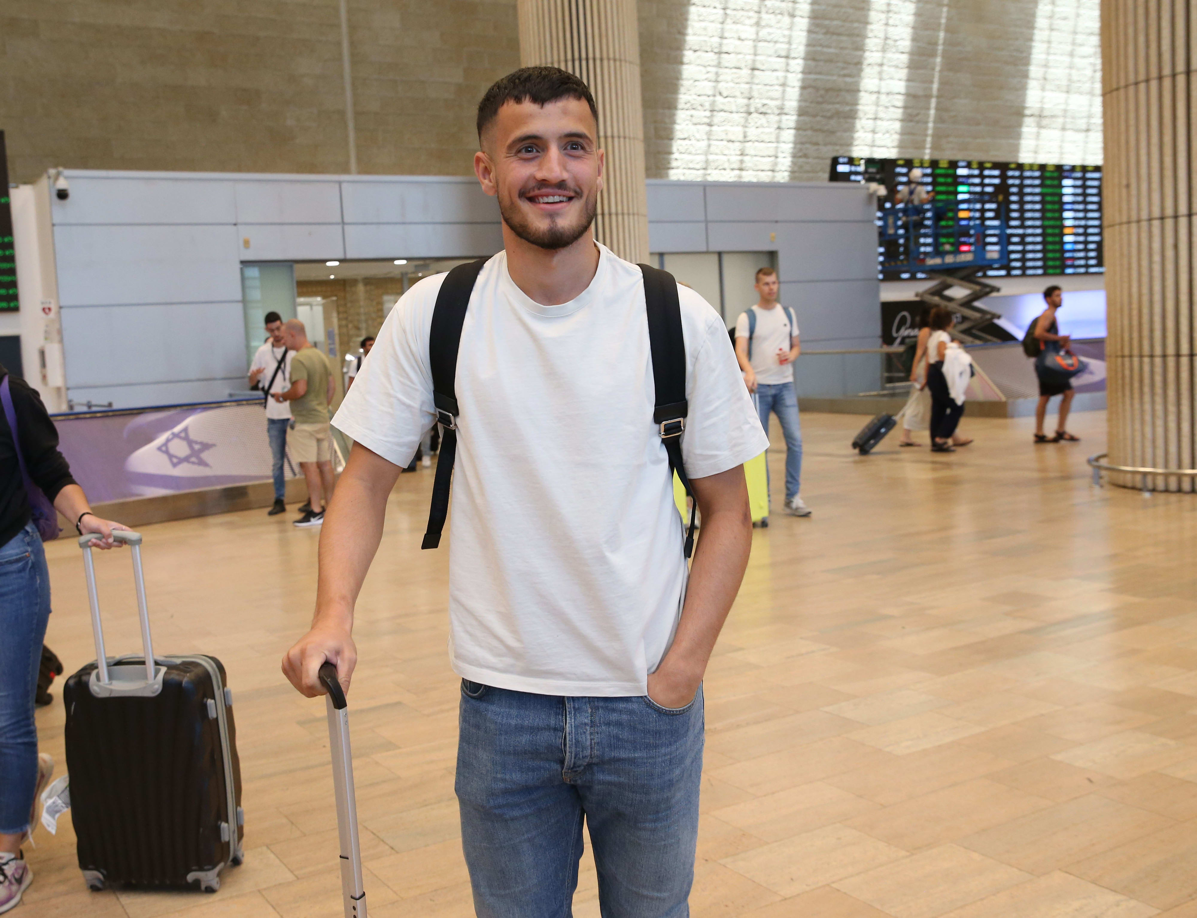 אסטריט סלמאני, חלוץ הפועל באר שבע