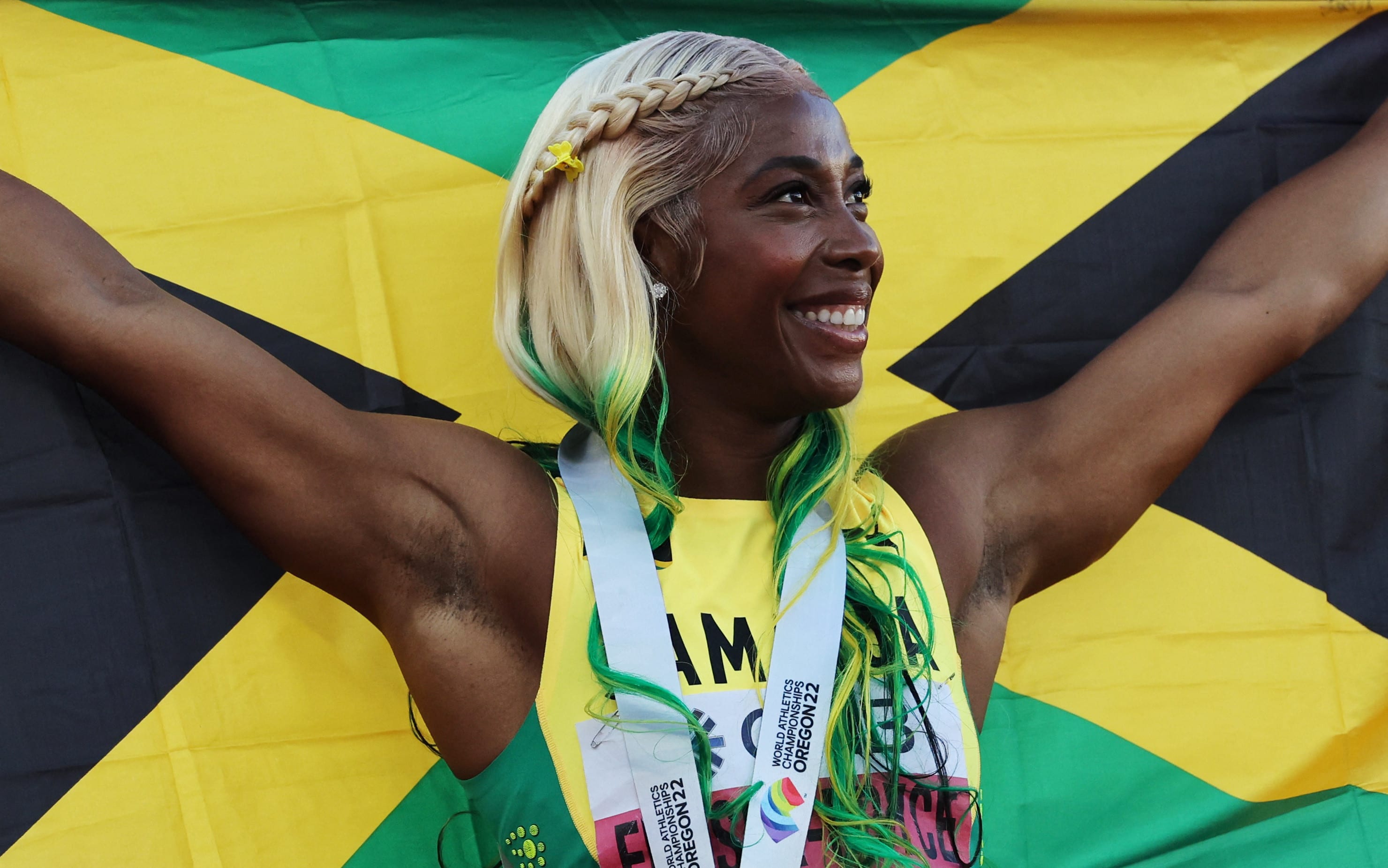 שלי אן פרייז'ר סמית אחרי הזכייה באליפות העולם ב-100 מטר, 2022