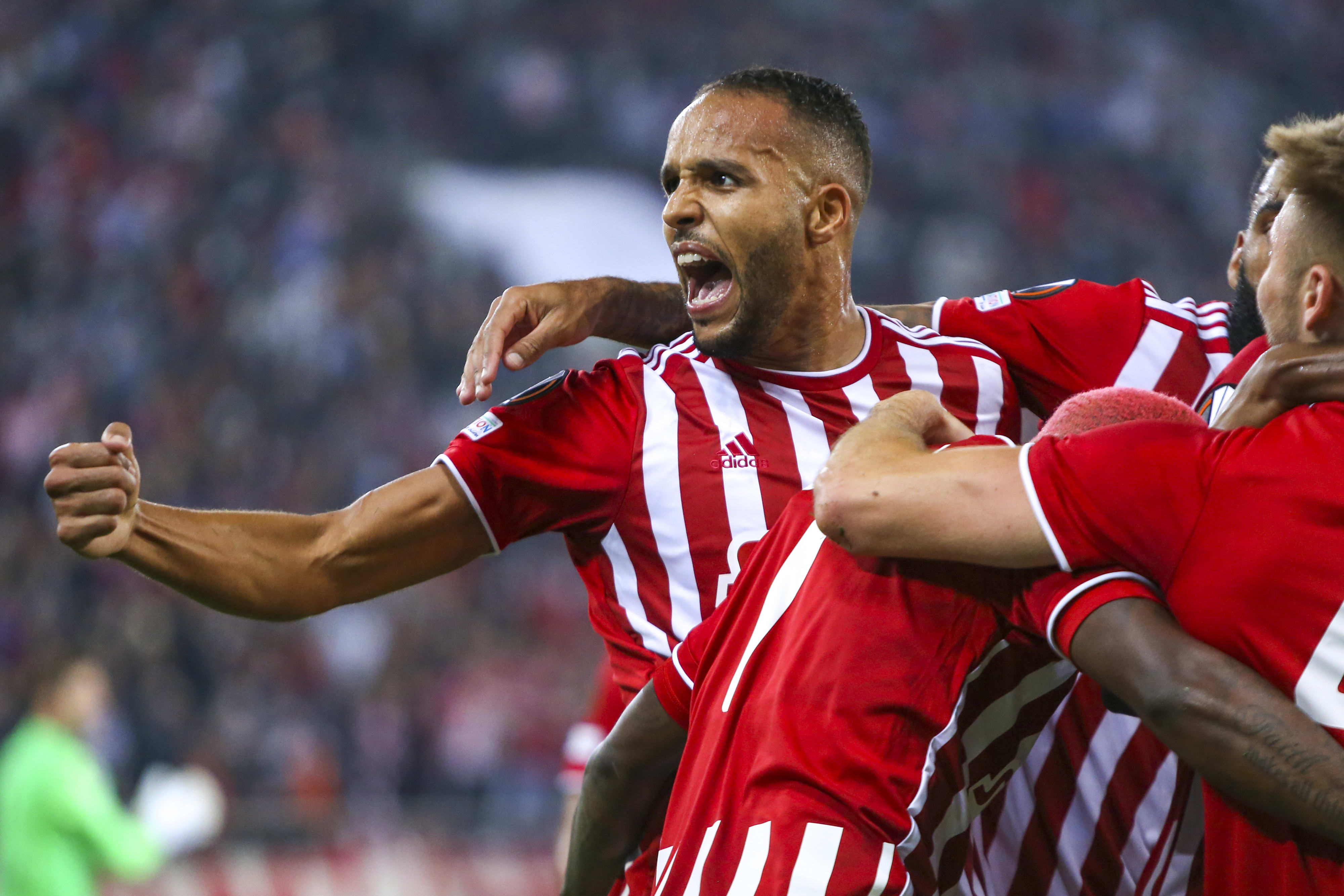 יוסוף אל עראבי, שחקן אולימפיאקוס חוגג