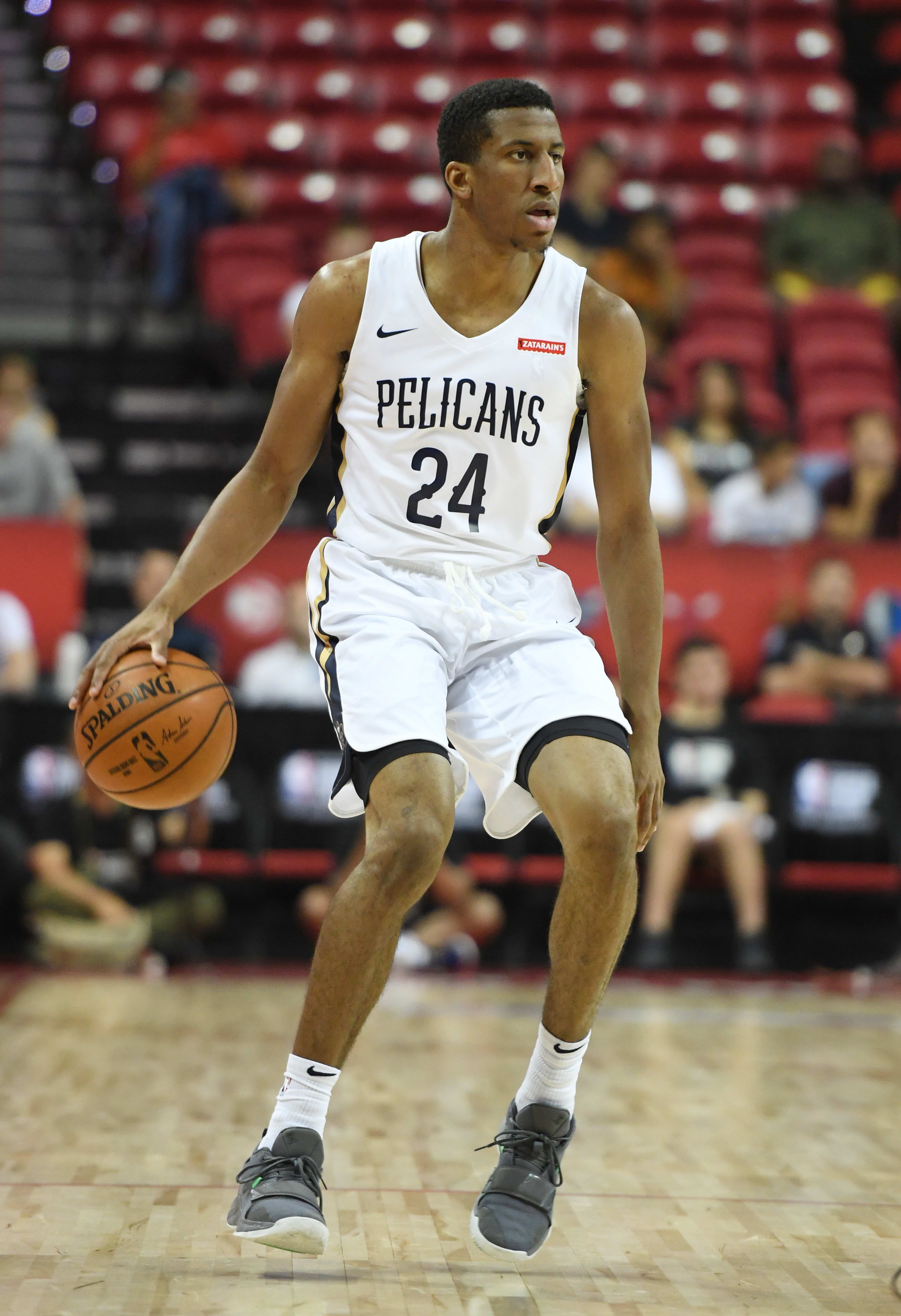 אוברי דוקינס במדי ניו אורלינס פליקנס בליגת הקיץ