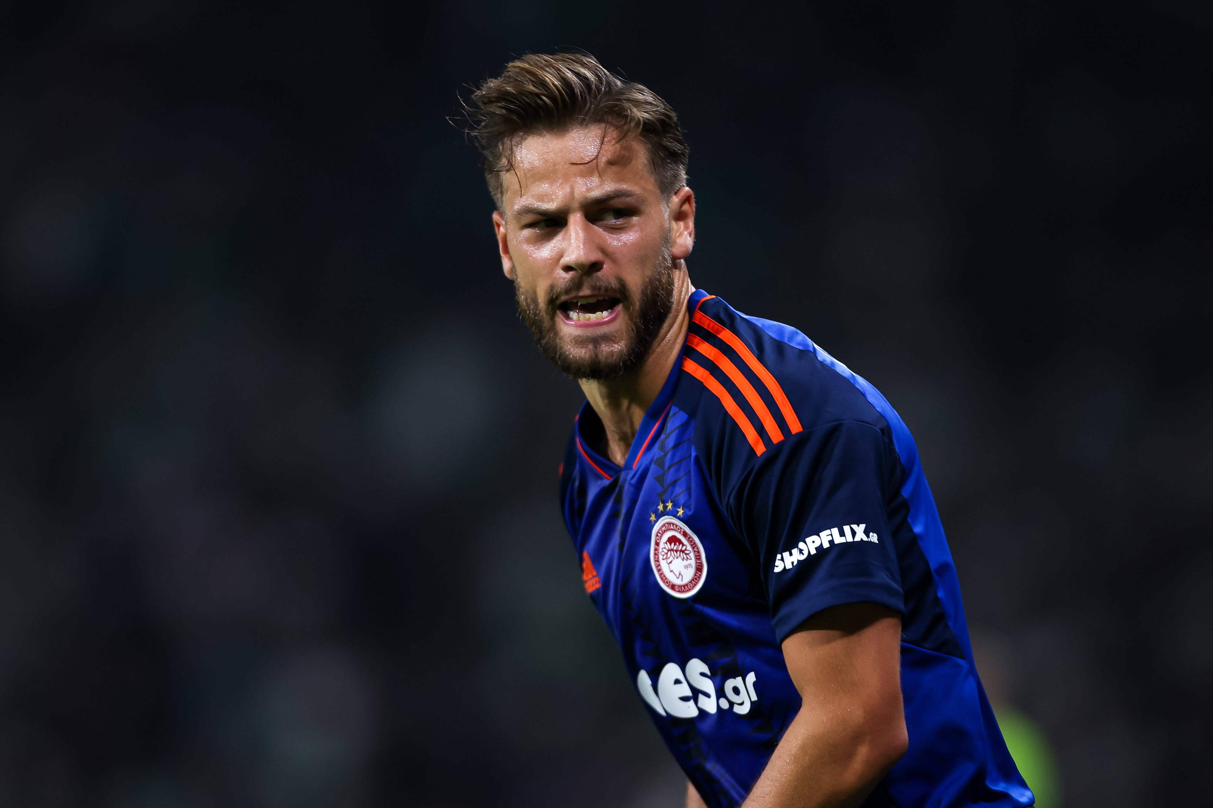 פיליפ זינקרנאגל אולימפיאקוס חוגג מול מכבי חיפה