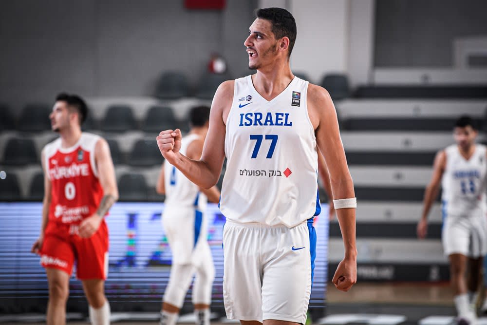 שחקן נבחרת העתודה של ישראל גלעד לוי