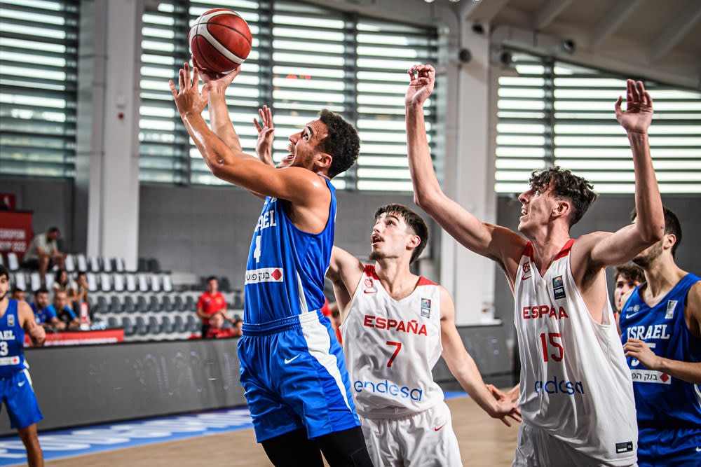 שחקן נבחרת העתודה, איתן בורג