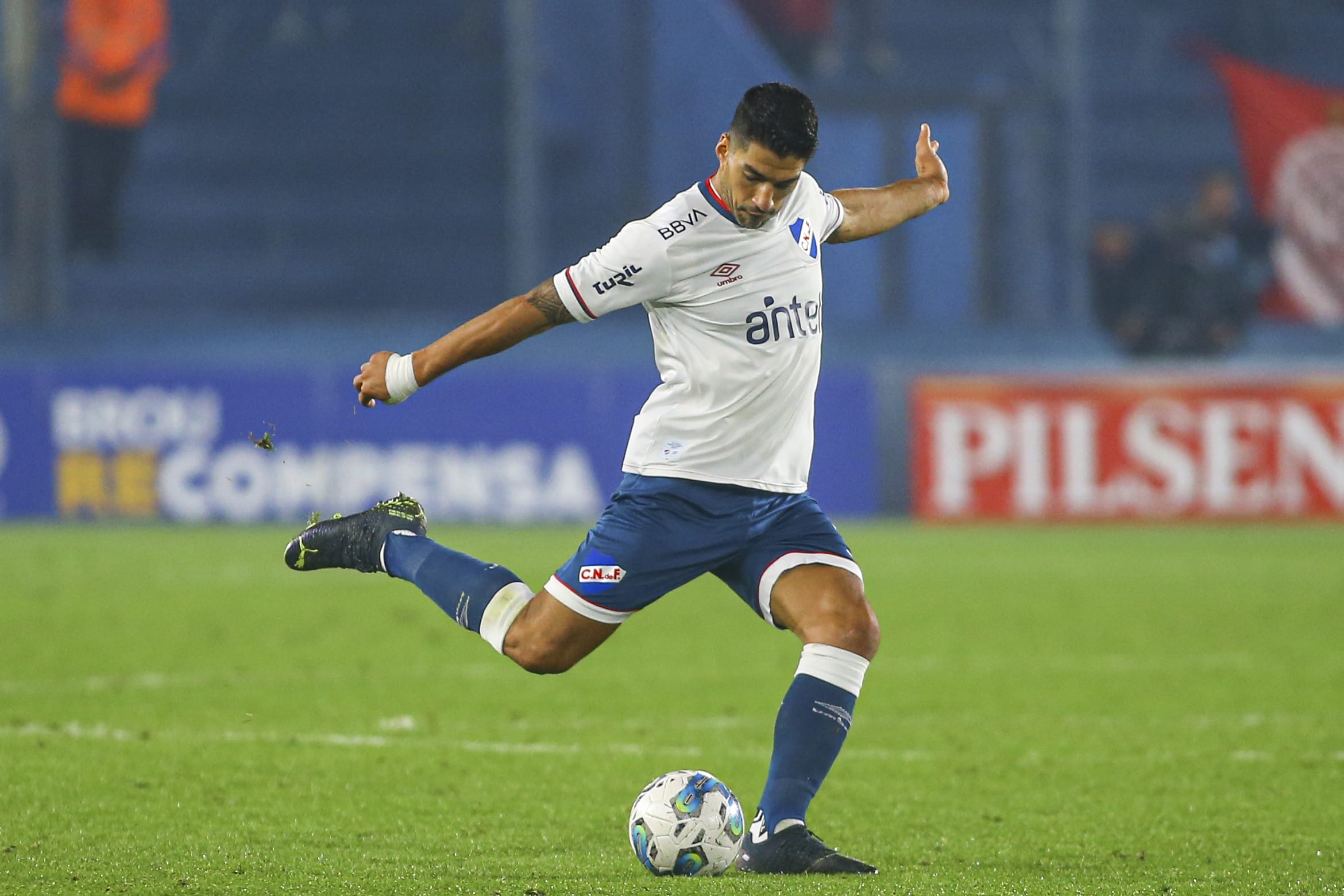 שחקן נאסיונל לואיס סוארס