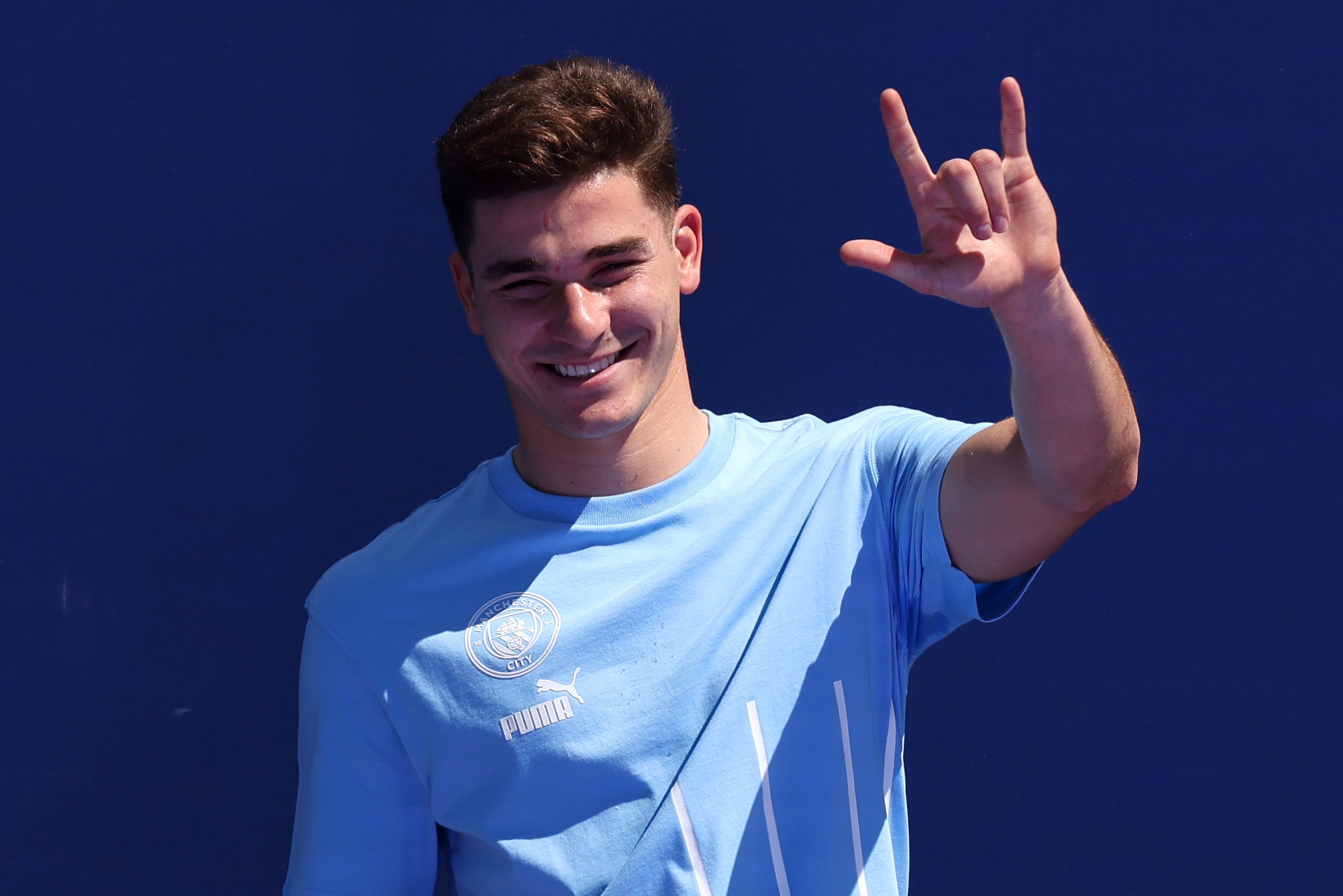 חוליאן אלברס, חלוץ מנצ'סטר סיטי