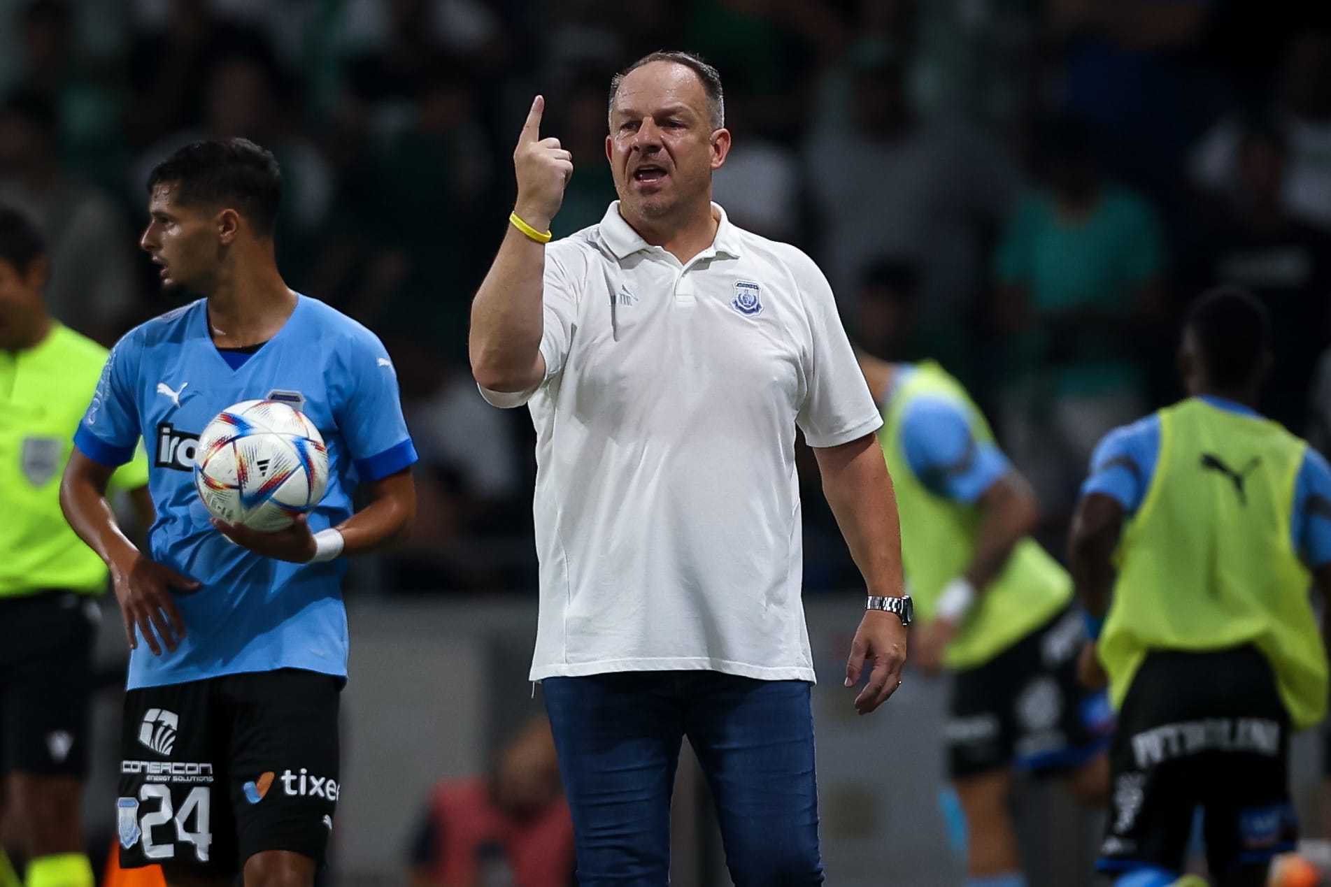 אלכסנדר צורניגר, מאמן אפולון לימסול