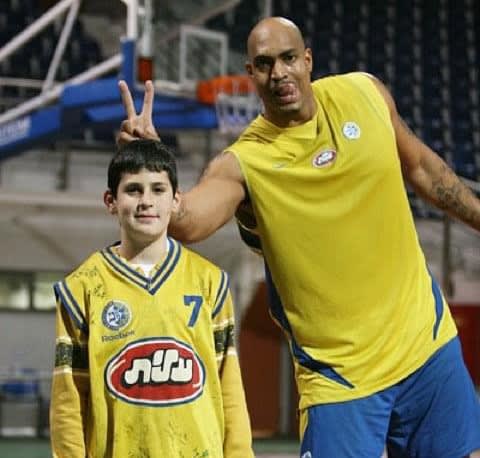 דור מרינה ב-2008 בסלוניקי