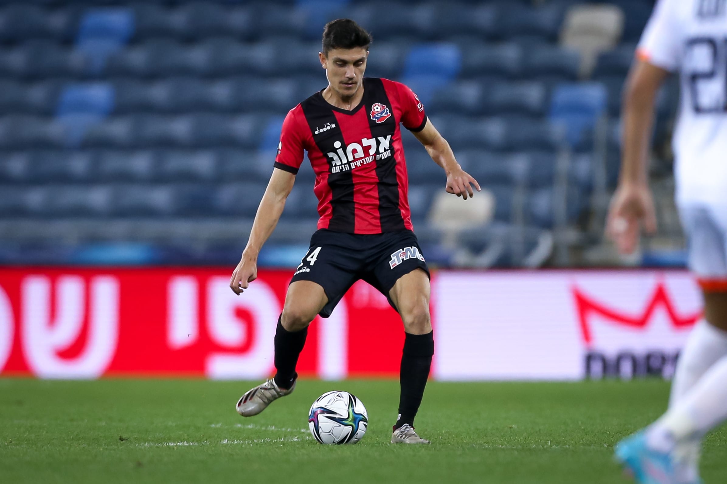 שחקן הפועל חיפה לירן סרדל