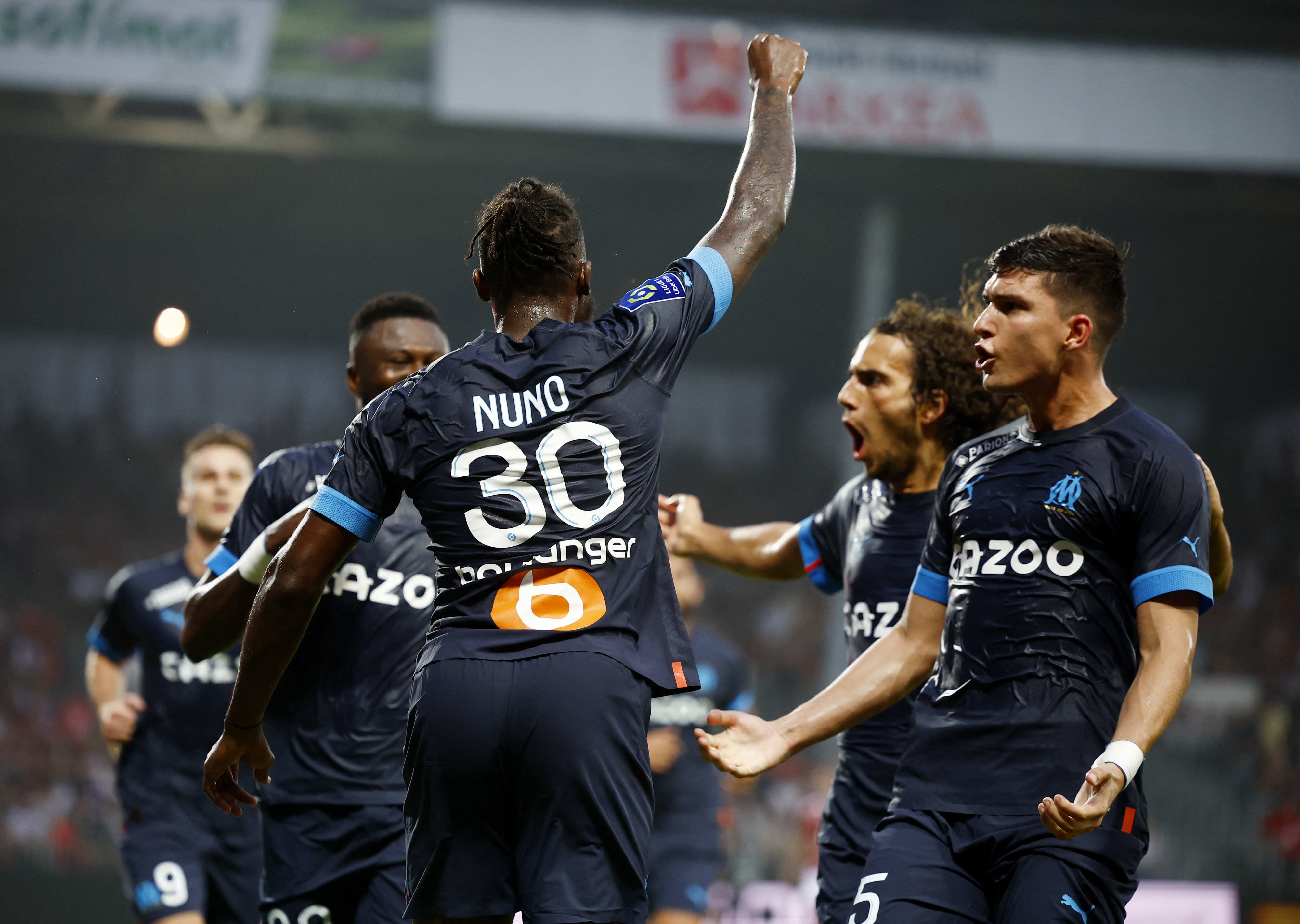 נונו טבארס מארסיי חוגג