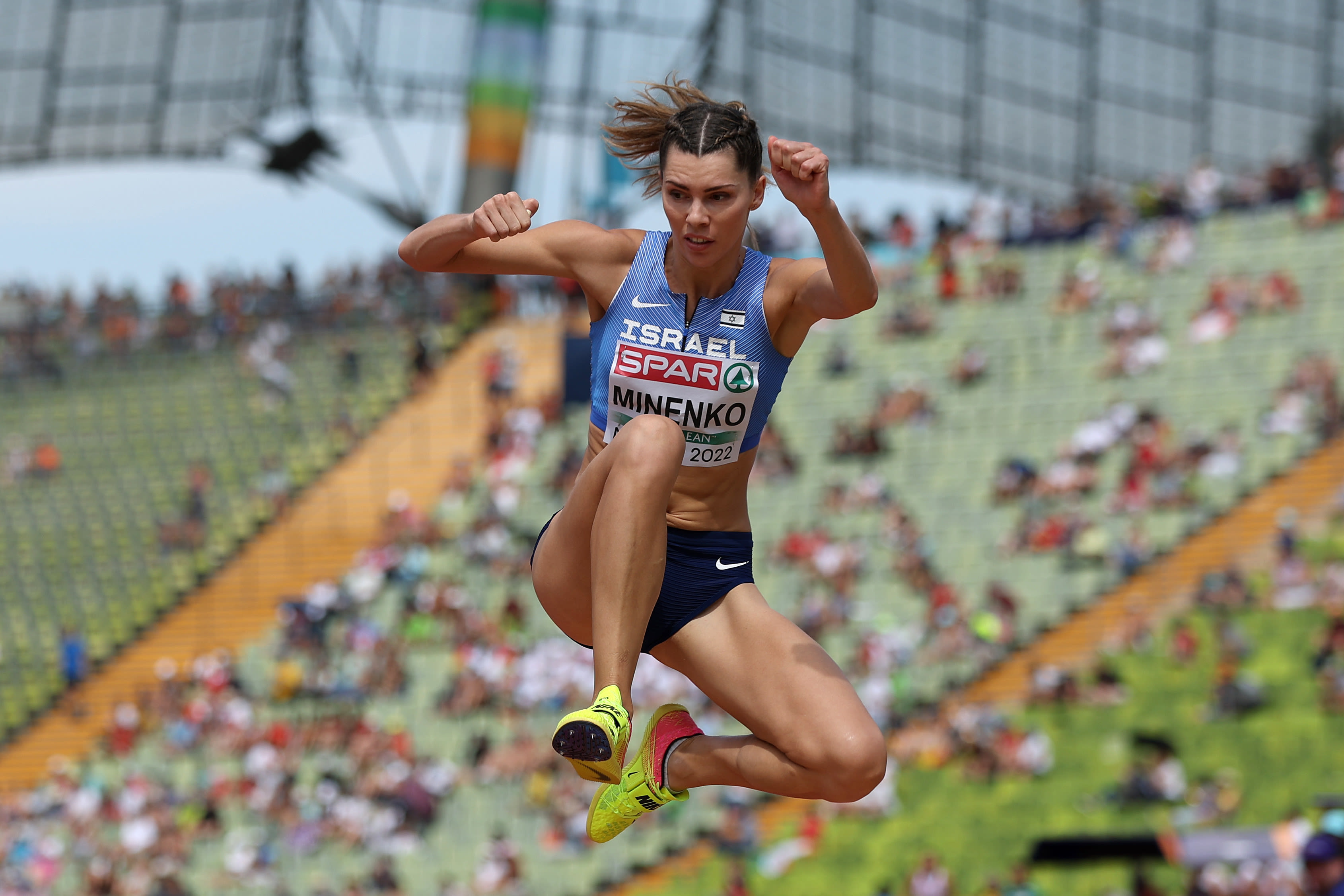 חנה קנייזבה מיננקו