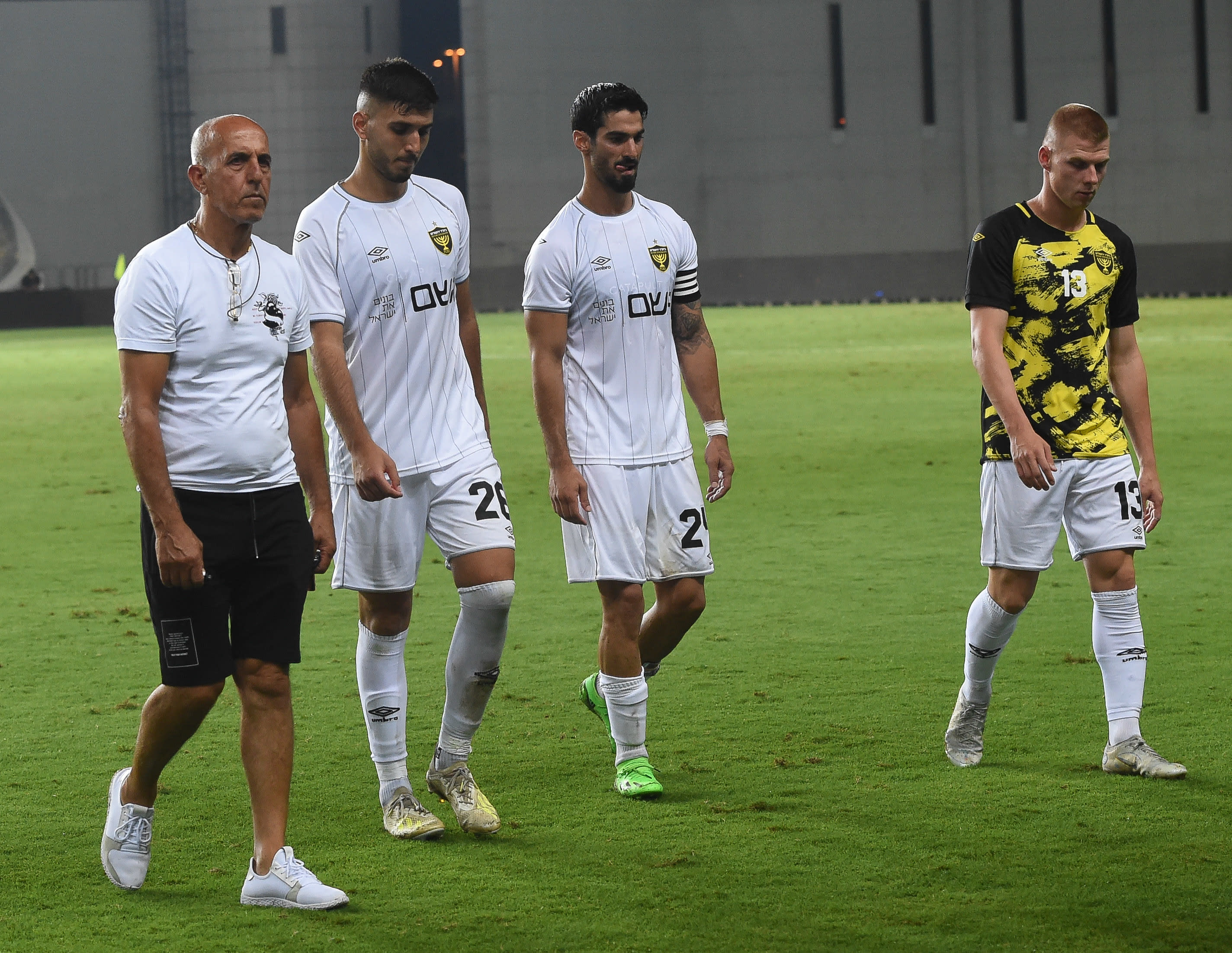 אופיר קריאף, דוד חוג'ה שחקני בית