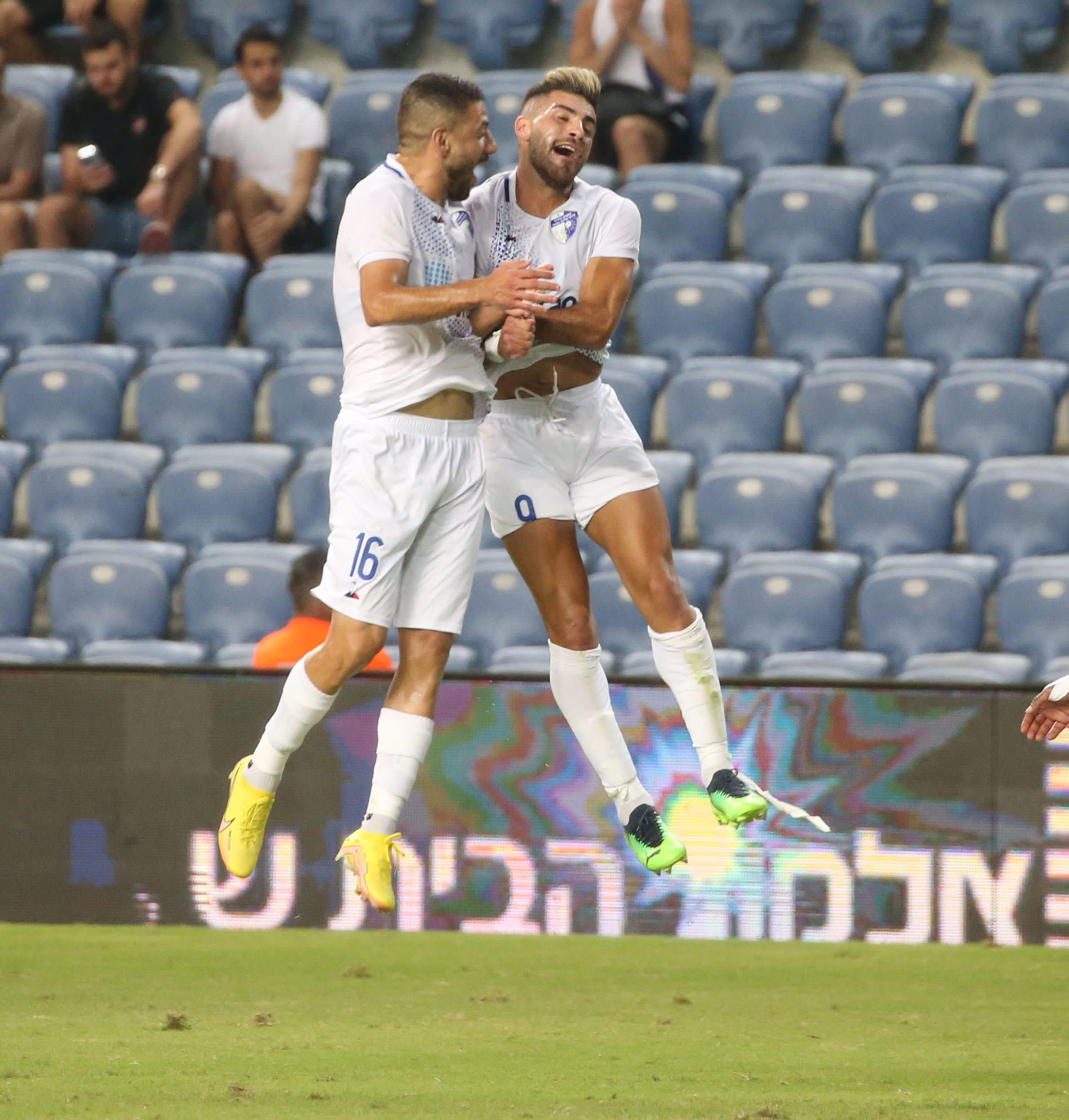 שחקן עירוני קרית שמונה איתמר שבירו חוגג