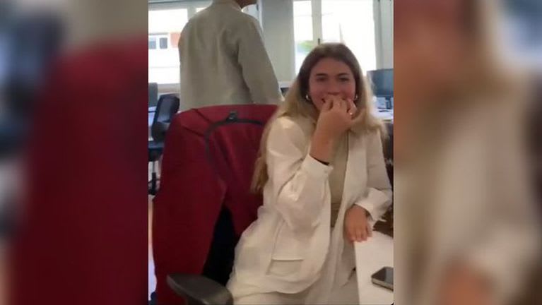 בת הזוג החדשה של ג'רארד פיקה