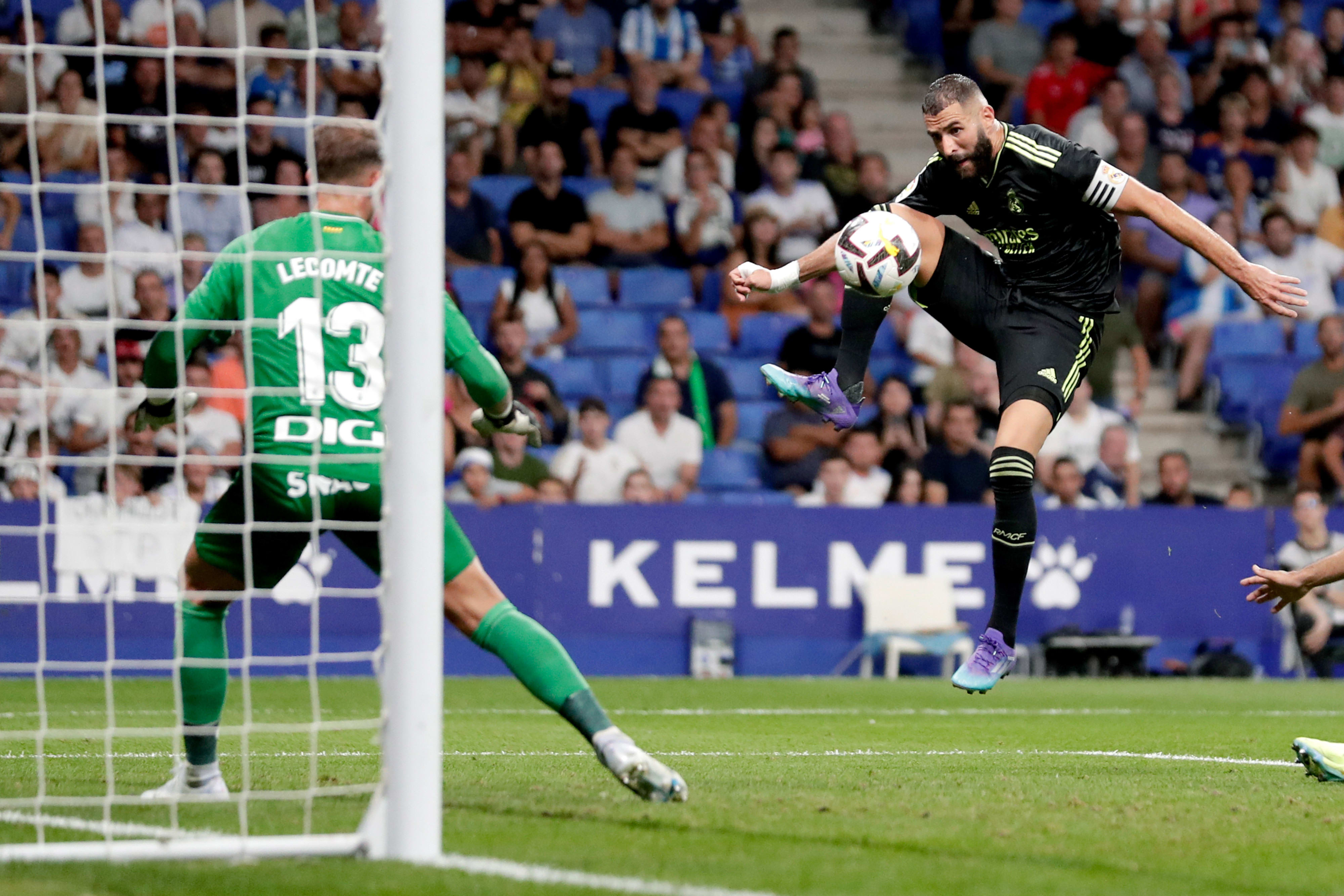 קארים בנזמה, שחקן ריאל מדריד, כובש מול אספניול