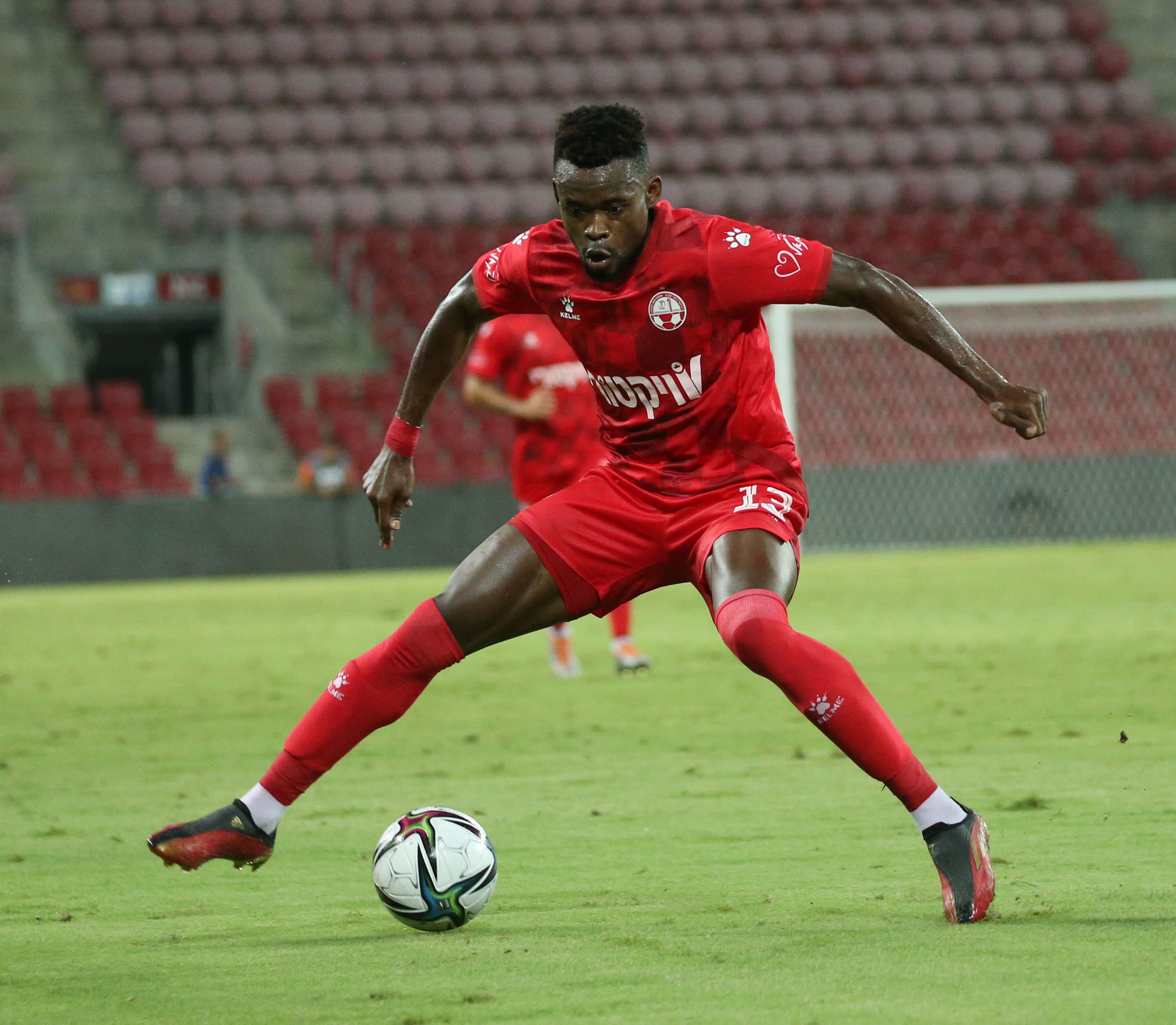 יוג'ין אנסה, שחקן הפועל באר שבע