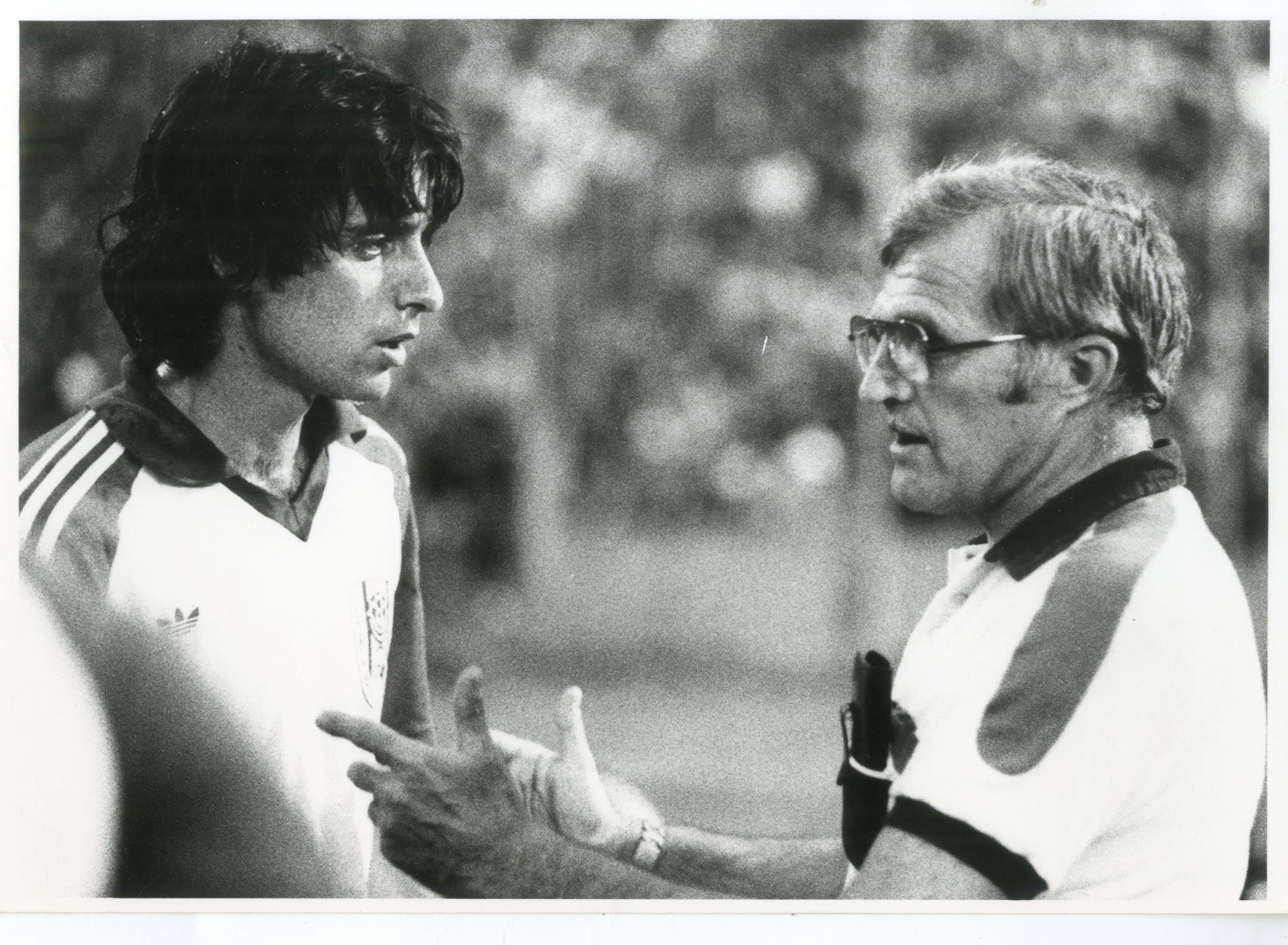 עודד מכנס עם ג'ק מנסל בנבחרת ישראל