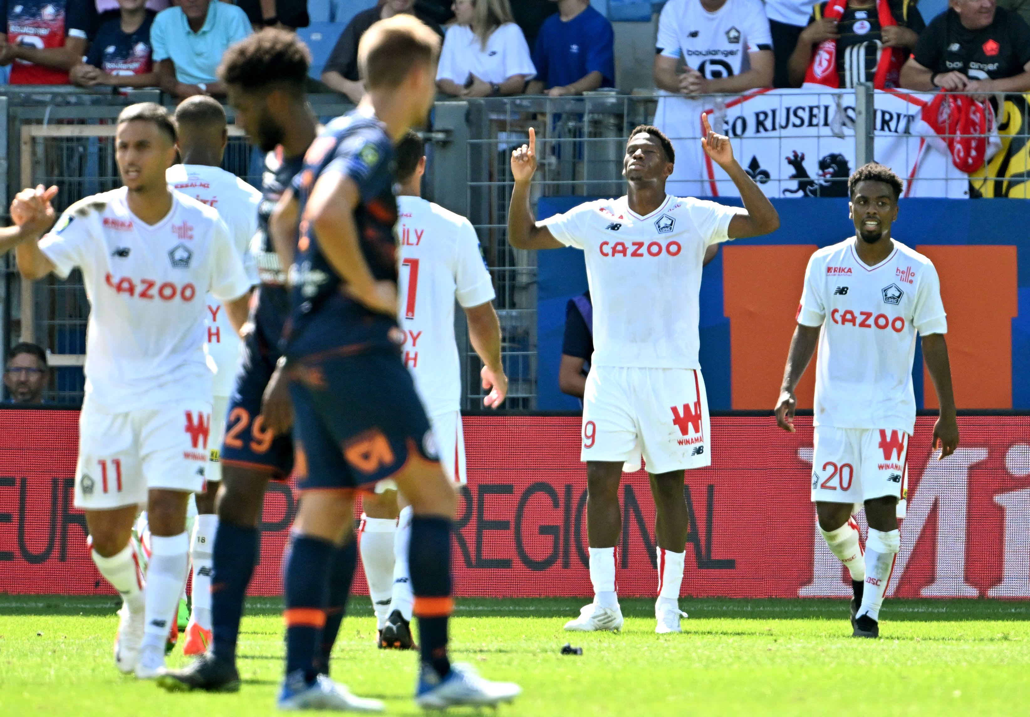 ג'ונתן דייויד שחקן ליל חוגג שער