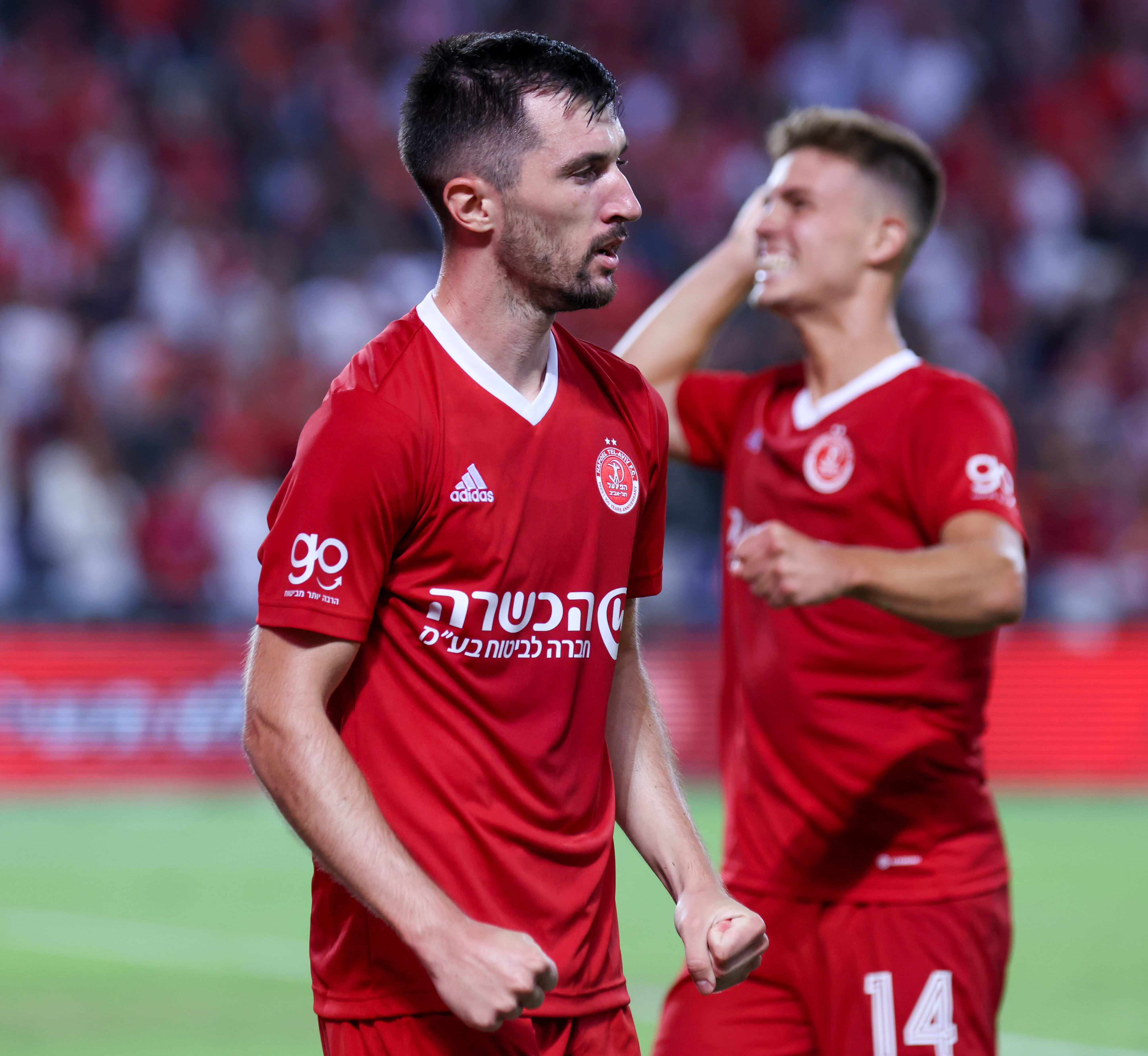 שחקן הפועל תל אביב אלן אוז'בולט