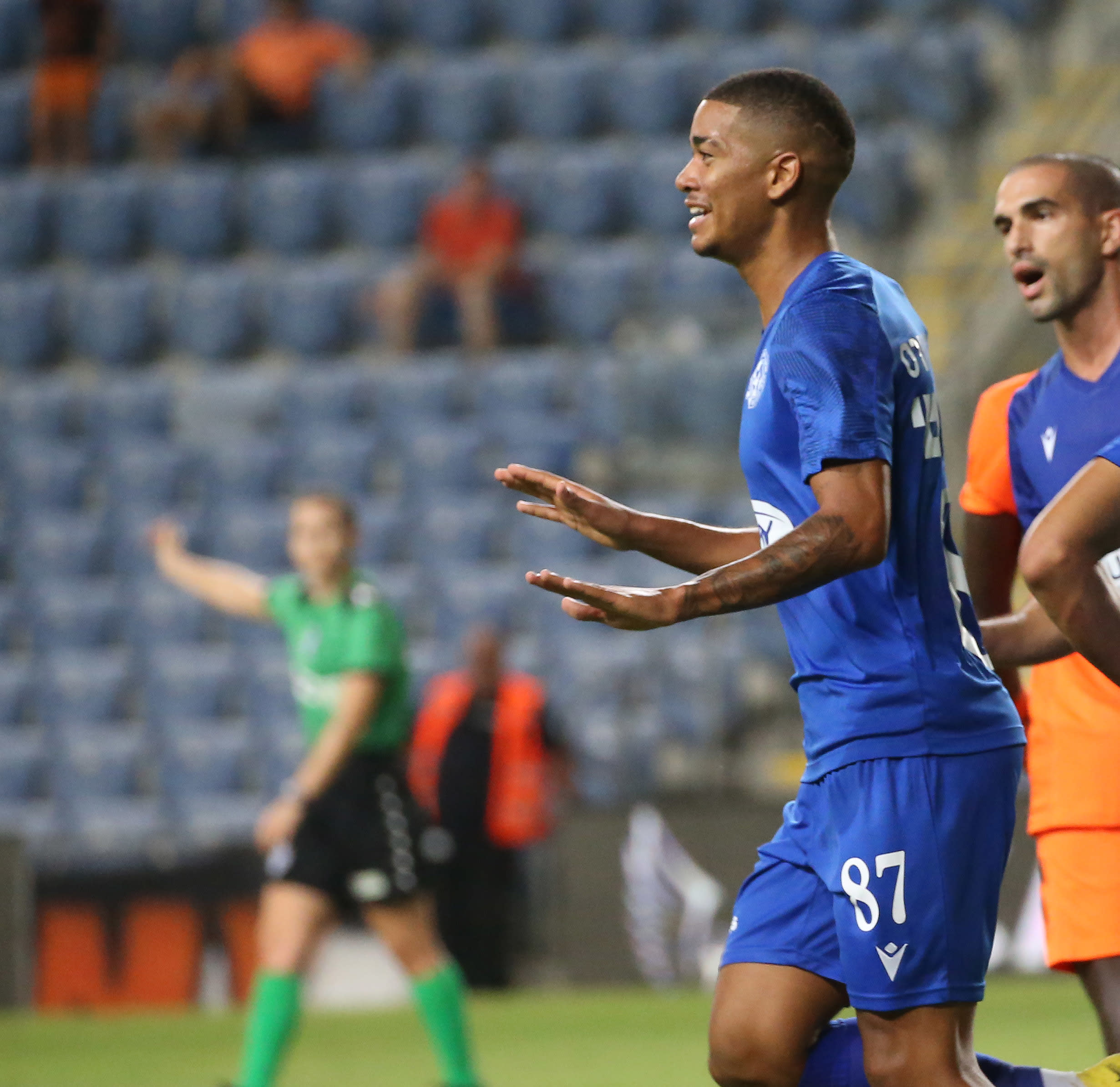 שחקן מכבי פתח תקוה עידן טוקלומטי