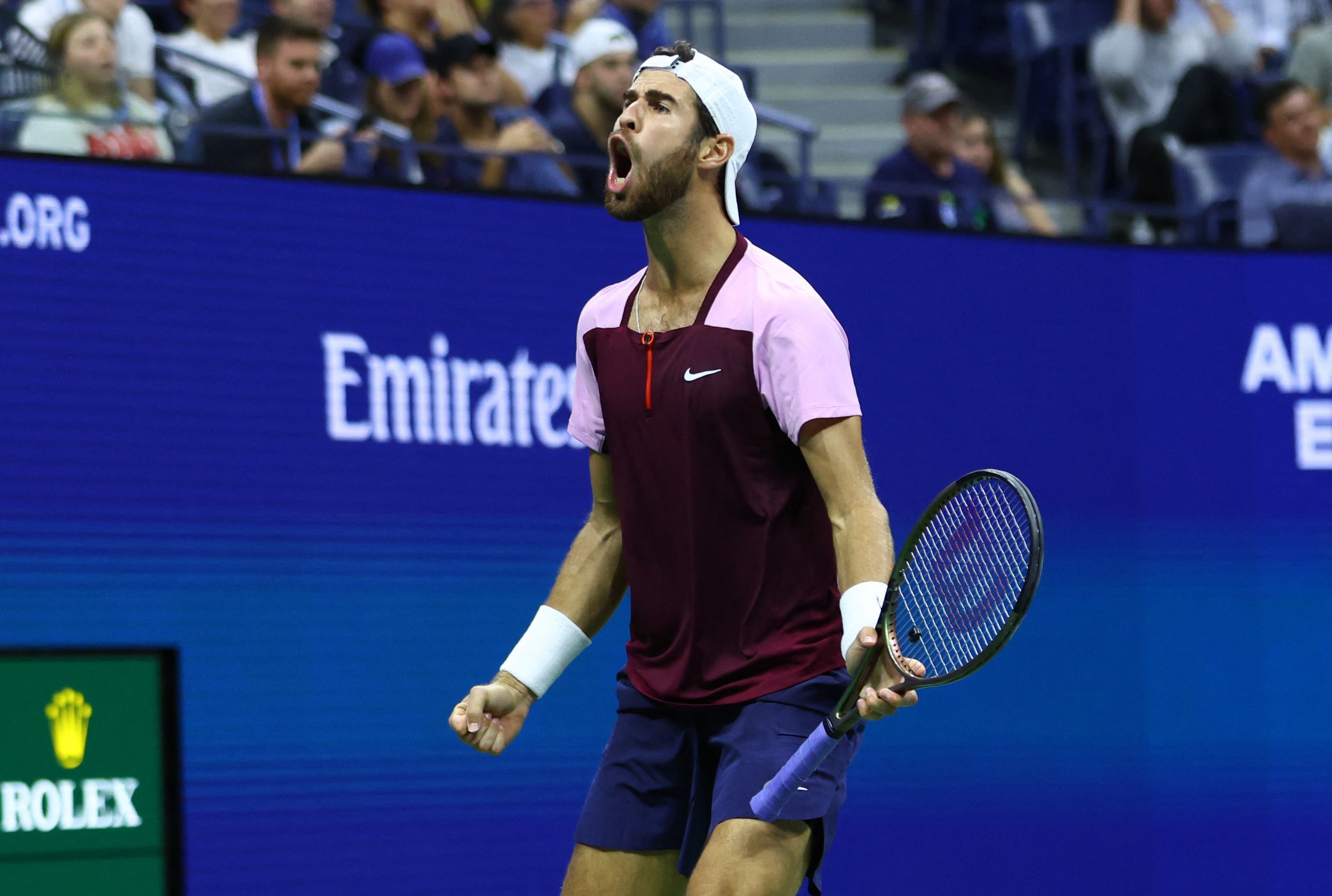 קארן חצ'אנוב טניסאי רוסי