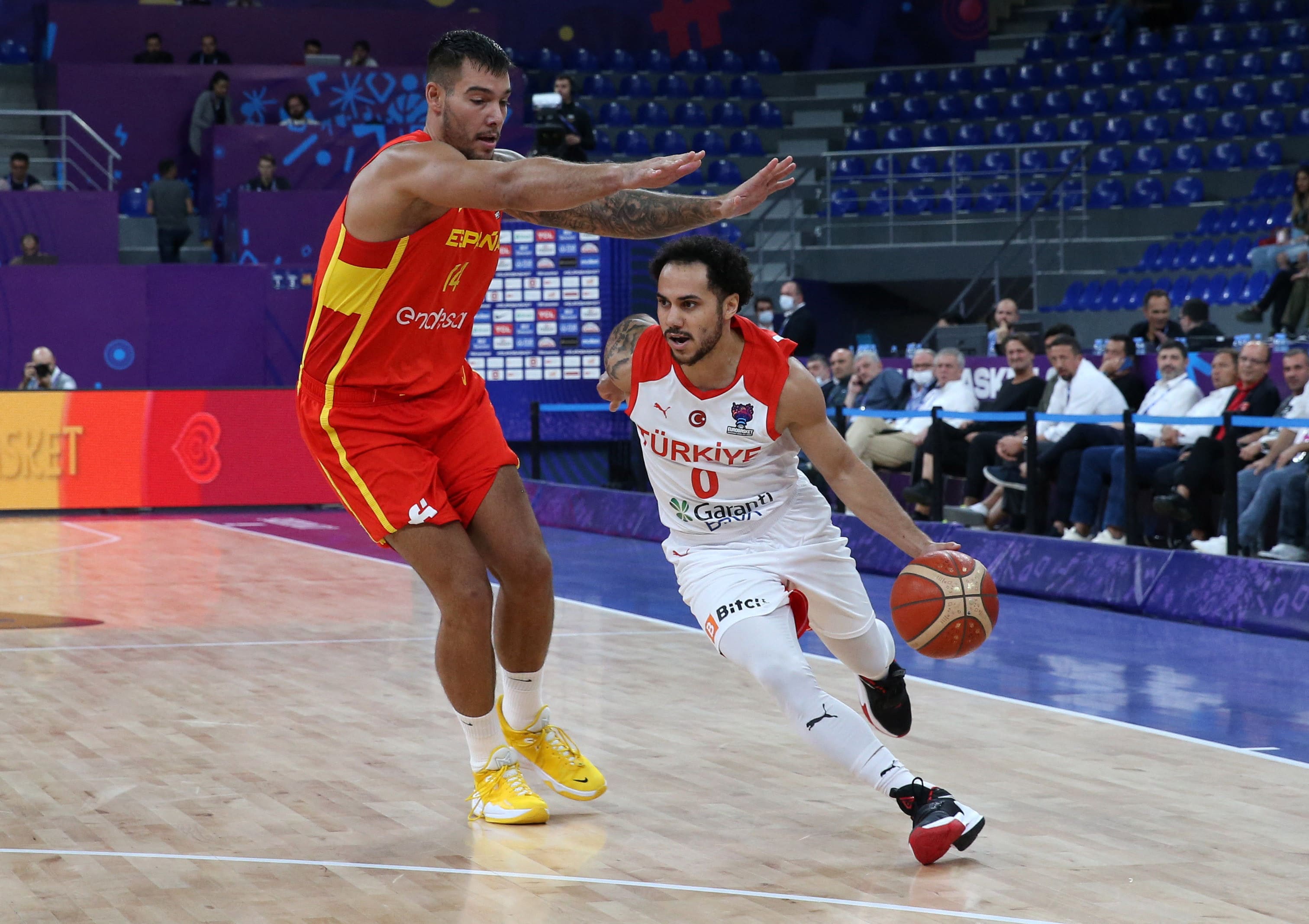 ווילי הרננגומס נבחרת ספרד בכדורסל שיין לארקין נבחרת טורקיה בכדורסל