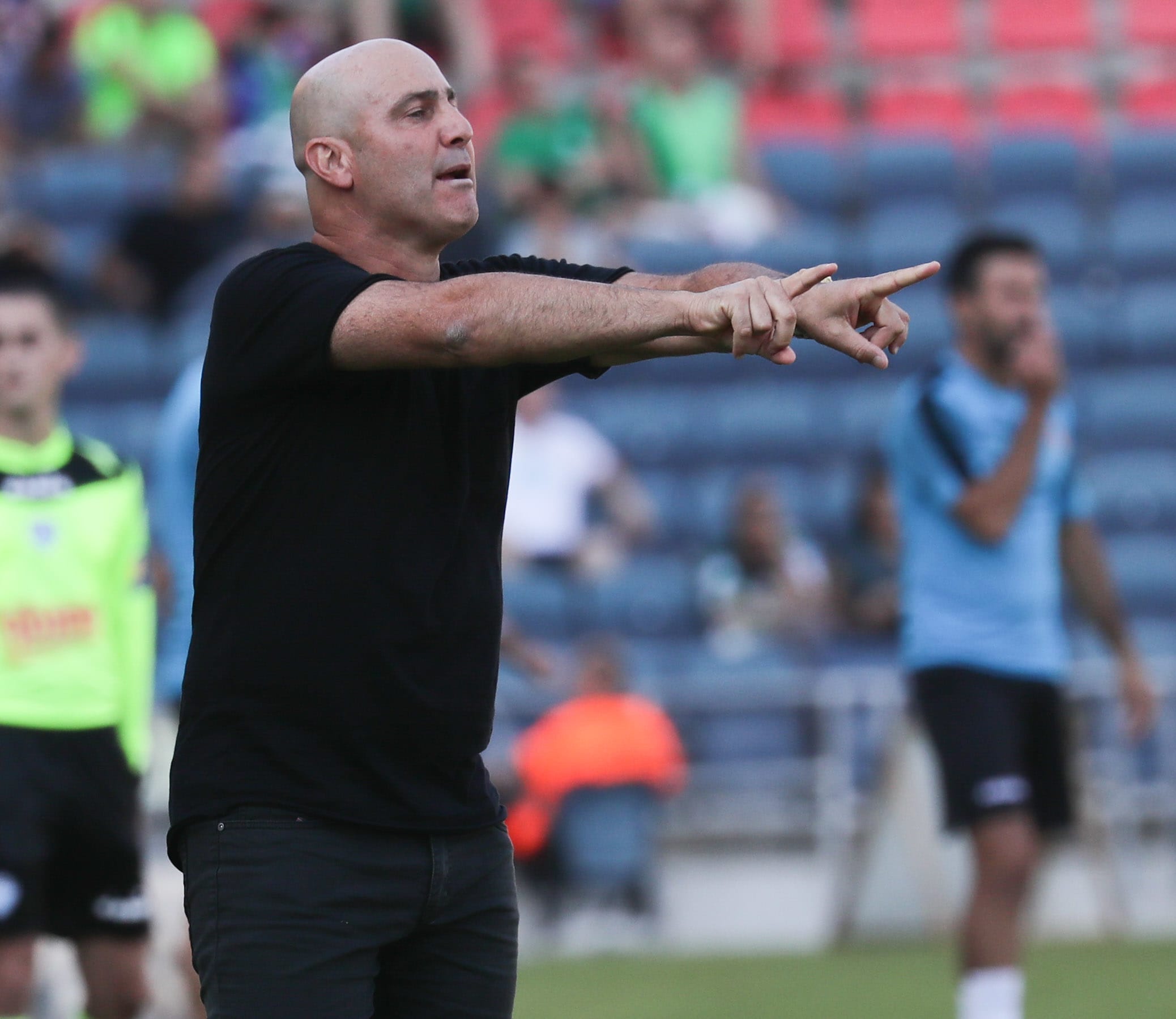 ארז בנודיס מאמן הפועל כפר סבא