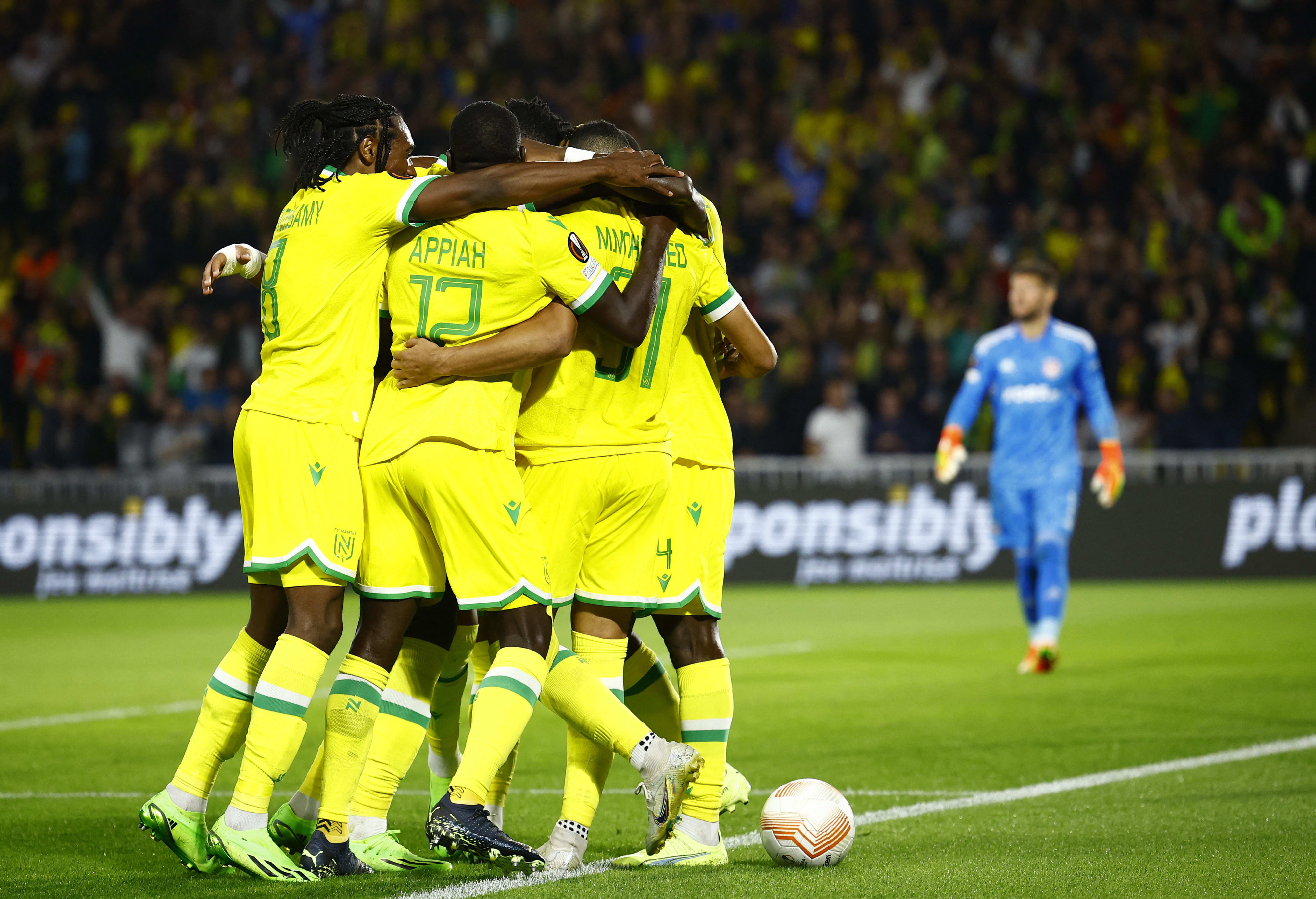 שחקני נאנט חוגגים