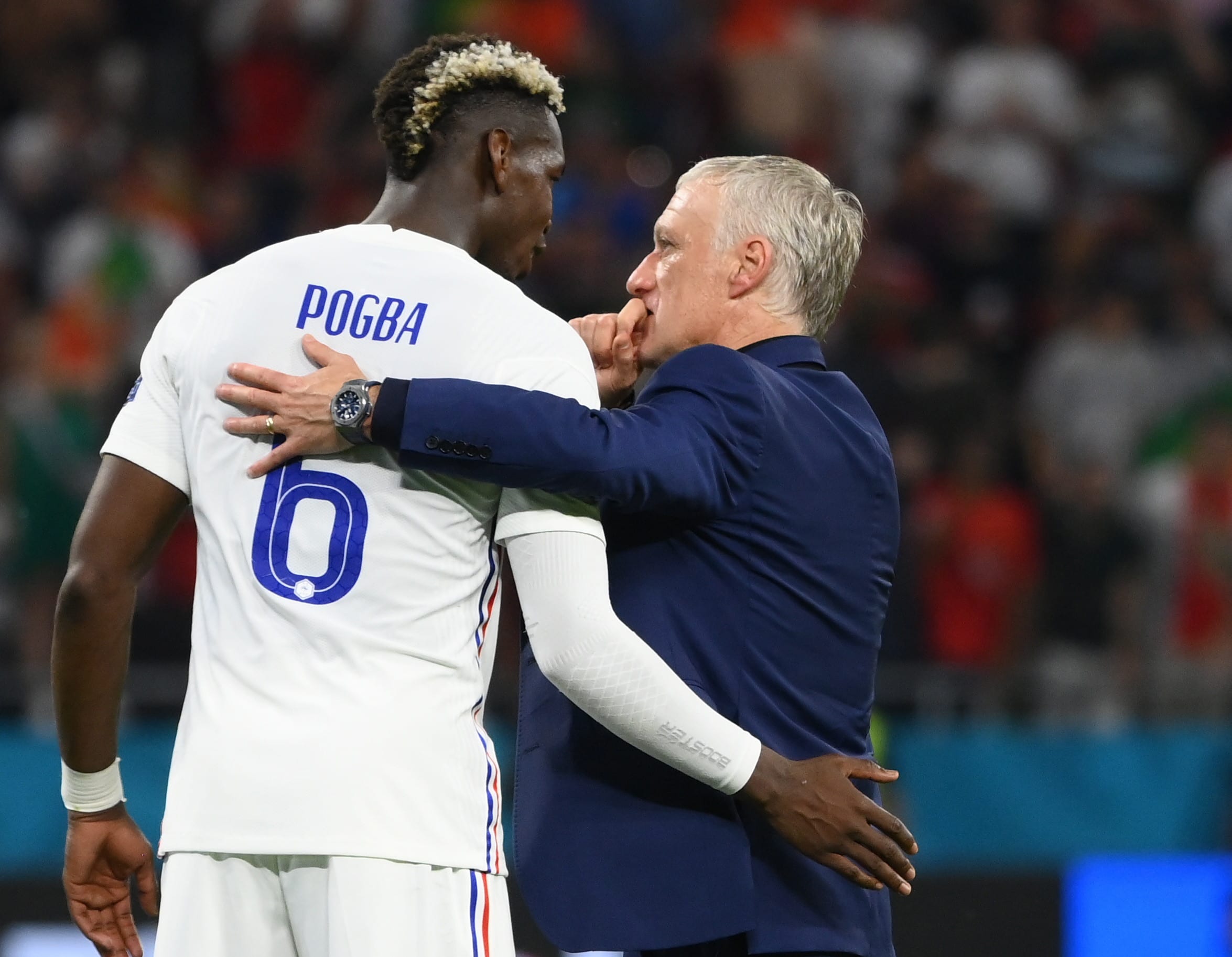 דידייה דשאן מאמן נבחרת צרפת עם פול פוגבה