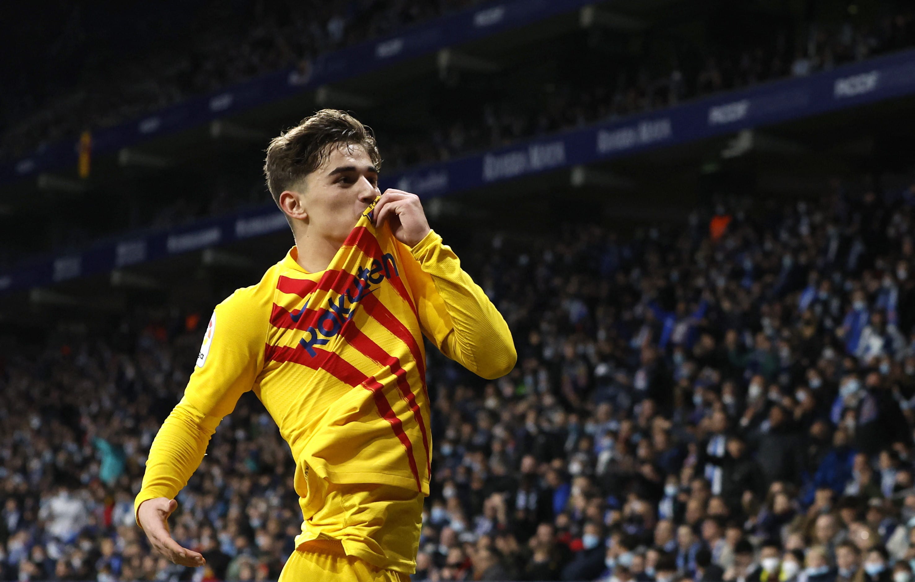 גאבי, קשר ברצלונה