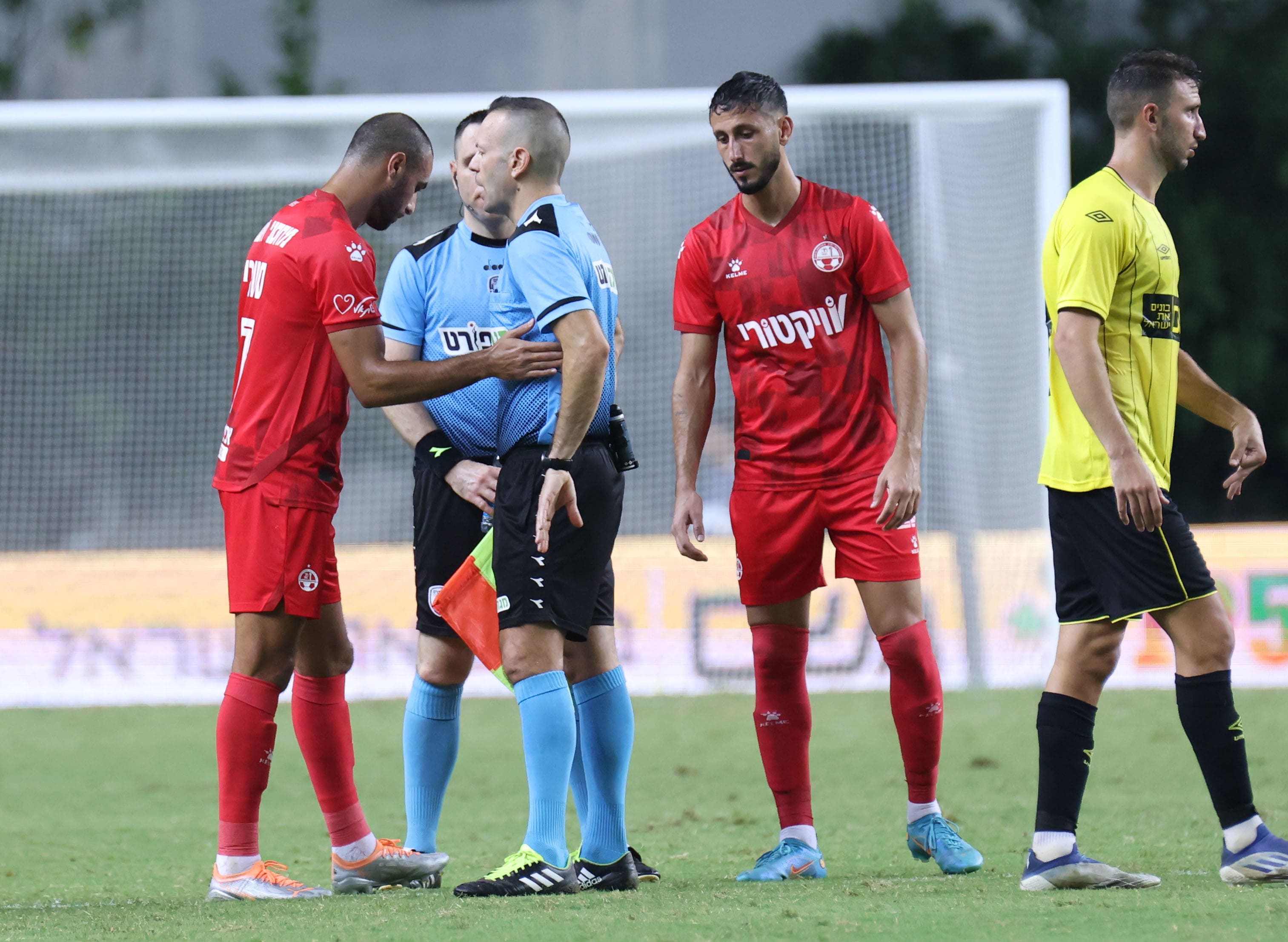 אוראל גרינפלד, שופט כדורגל