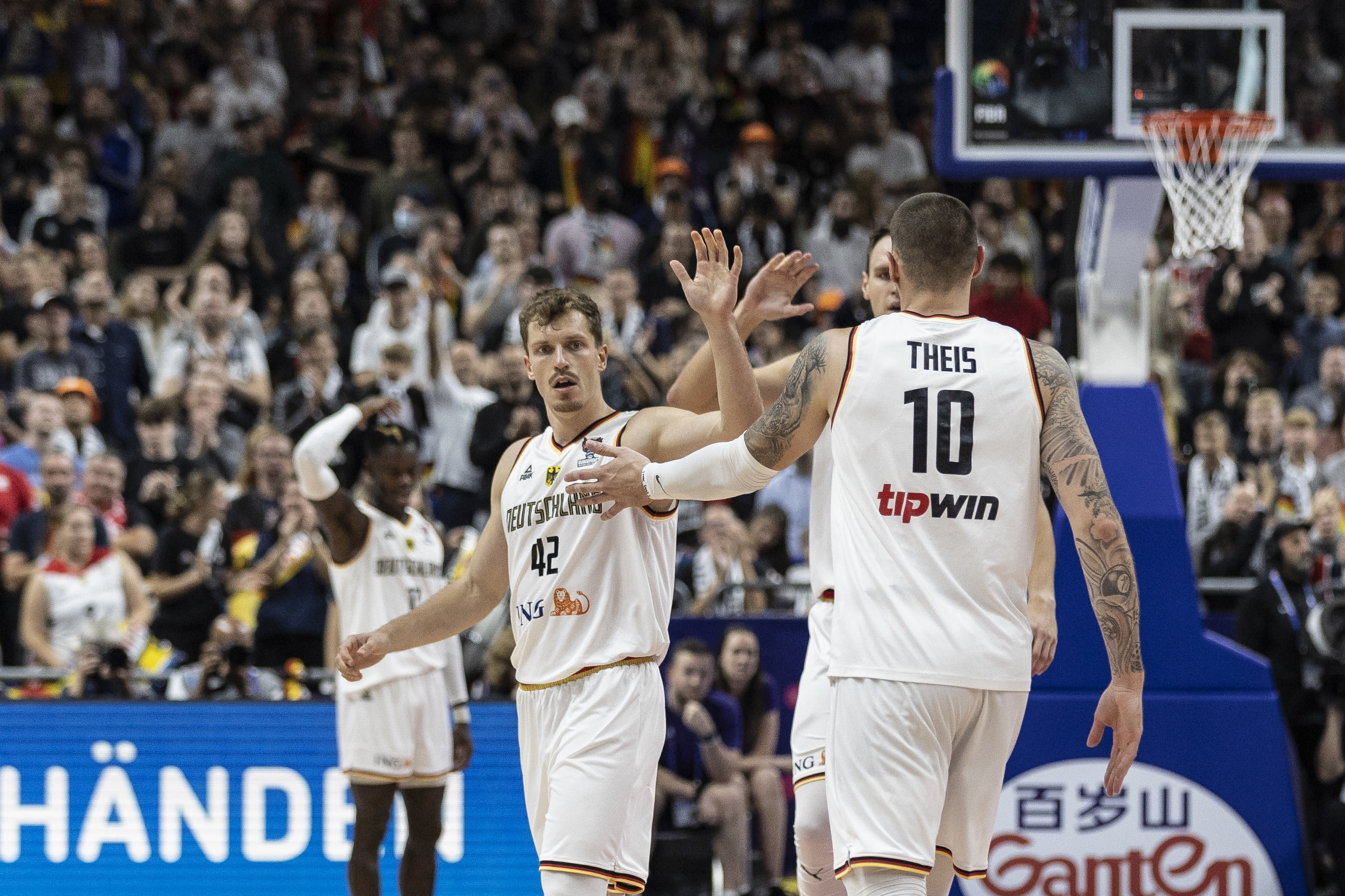 שחקני נבחרת גרמניה אנדראס אובסט, דניאל תייס