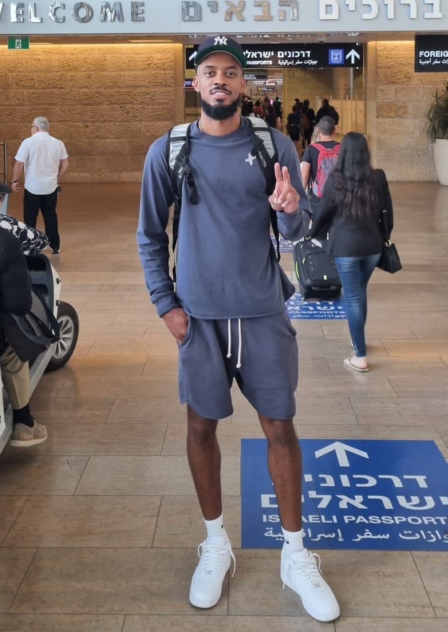 לורנזו בראון, מכבי תל אביב